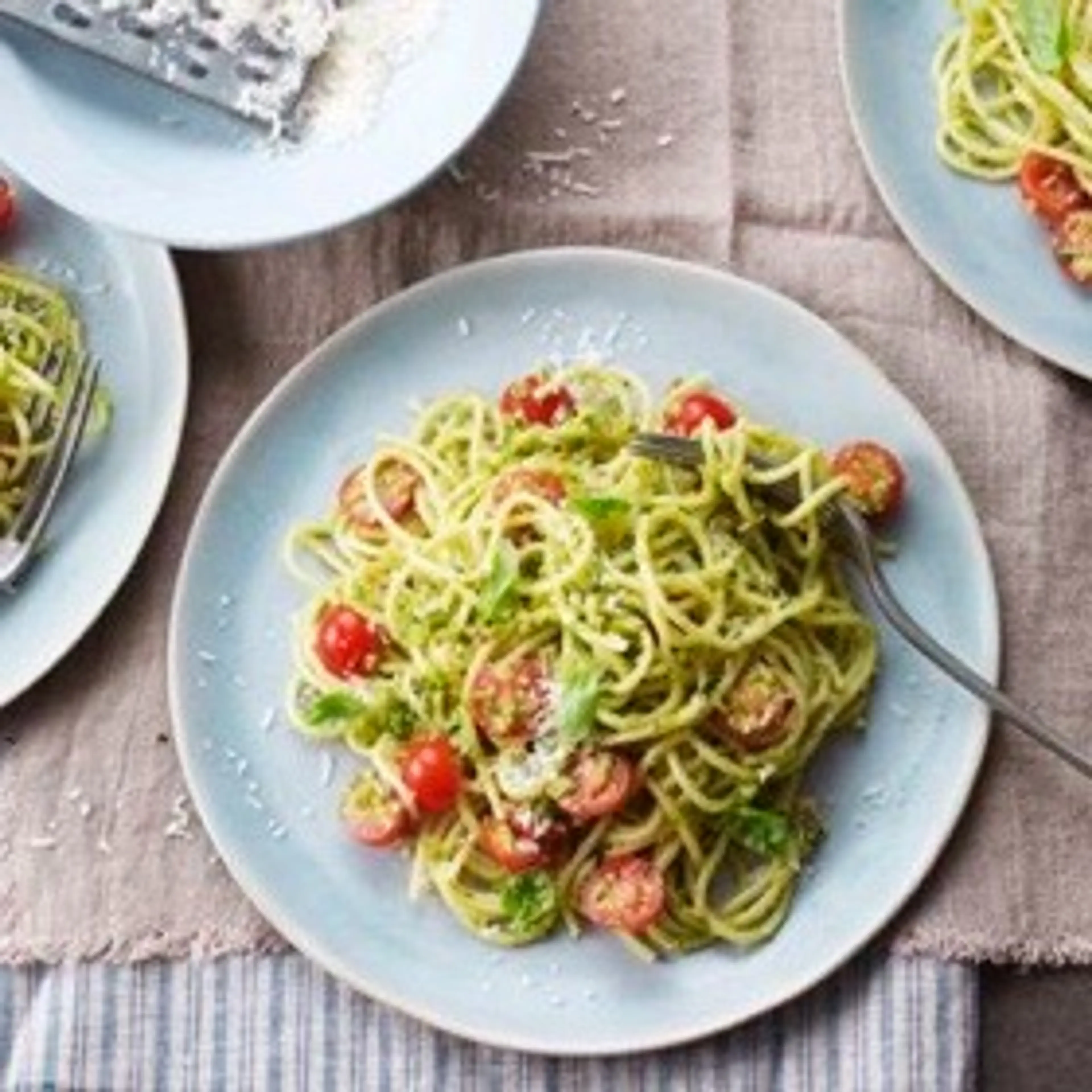 Pasta with Almond, Basil and Pecorino Pesto (Pesto Alla Trap