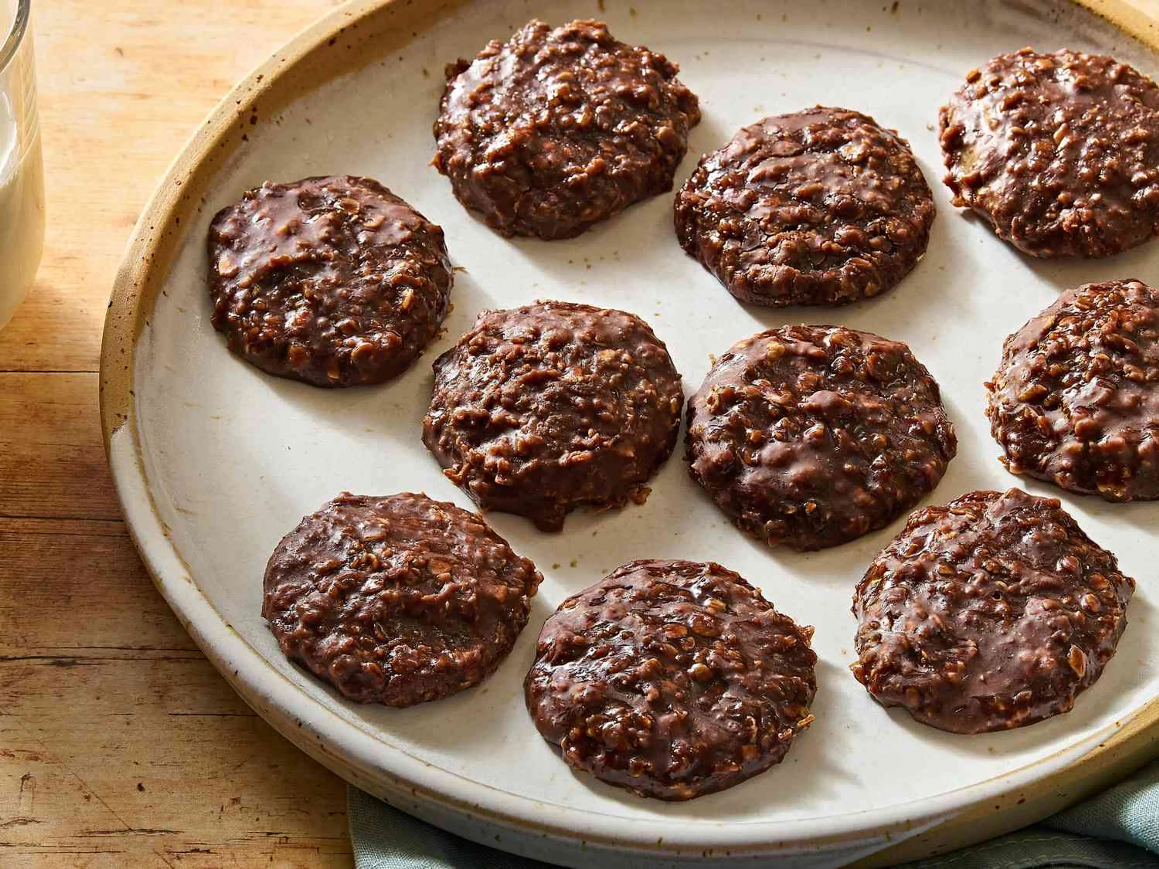 No-Bake Chocolate Oatmeal Cookies