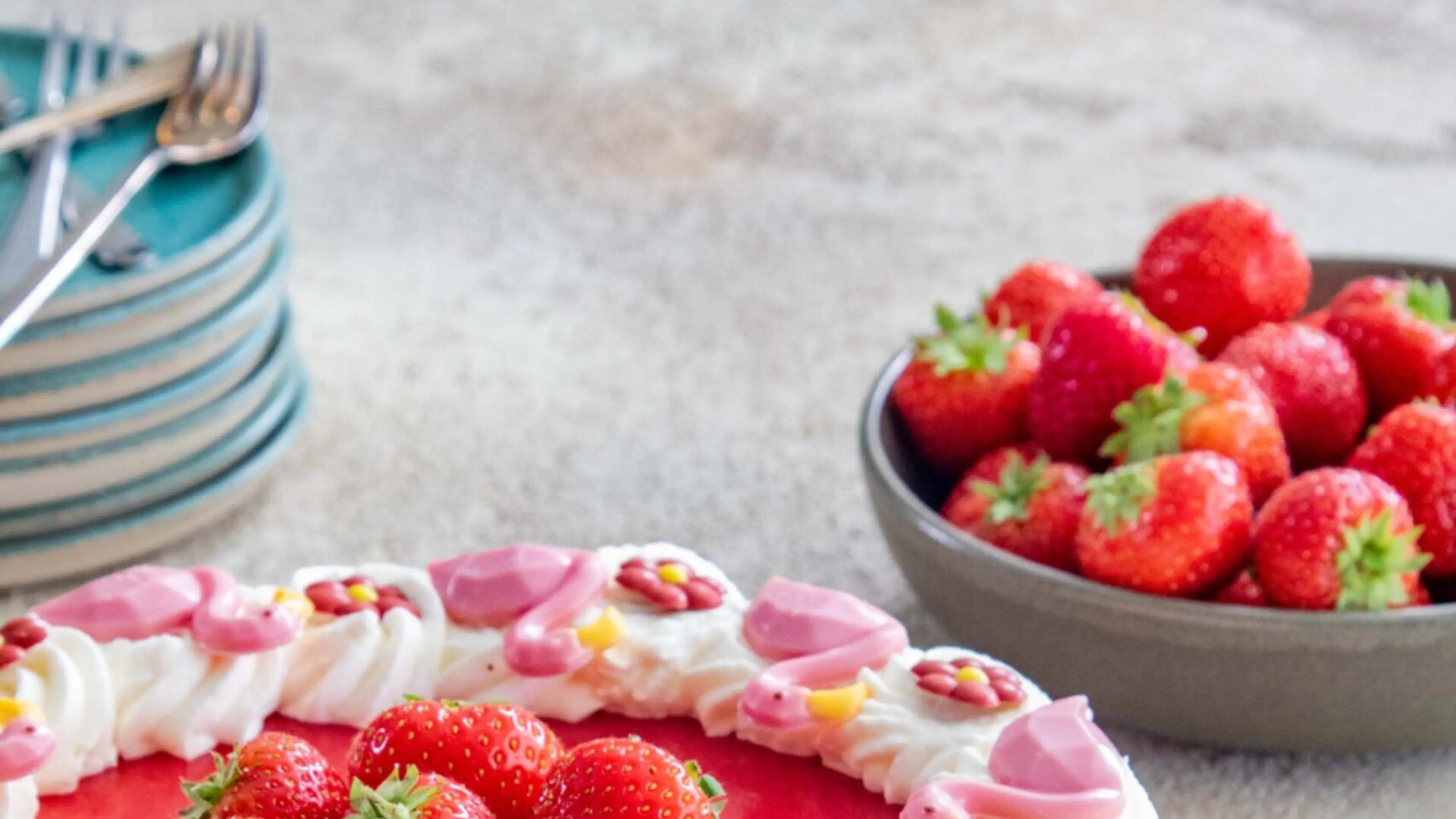 Aardbeien-bavaroistaart