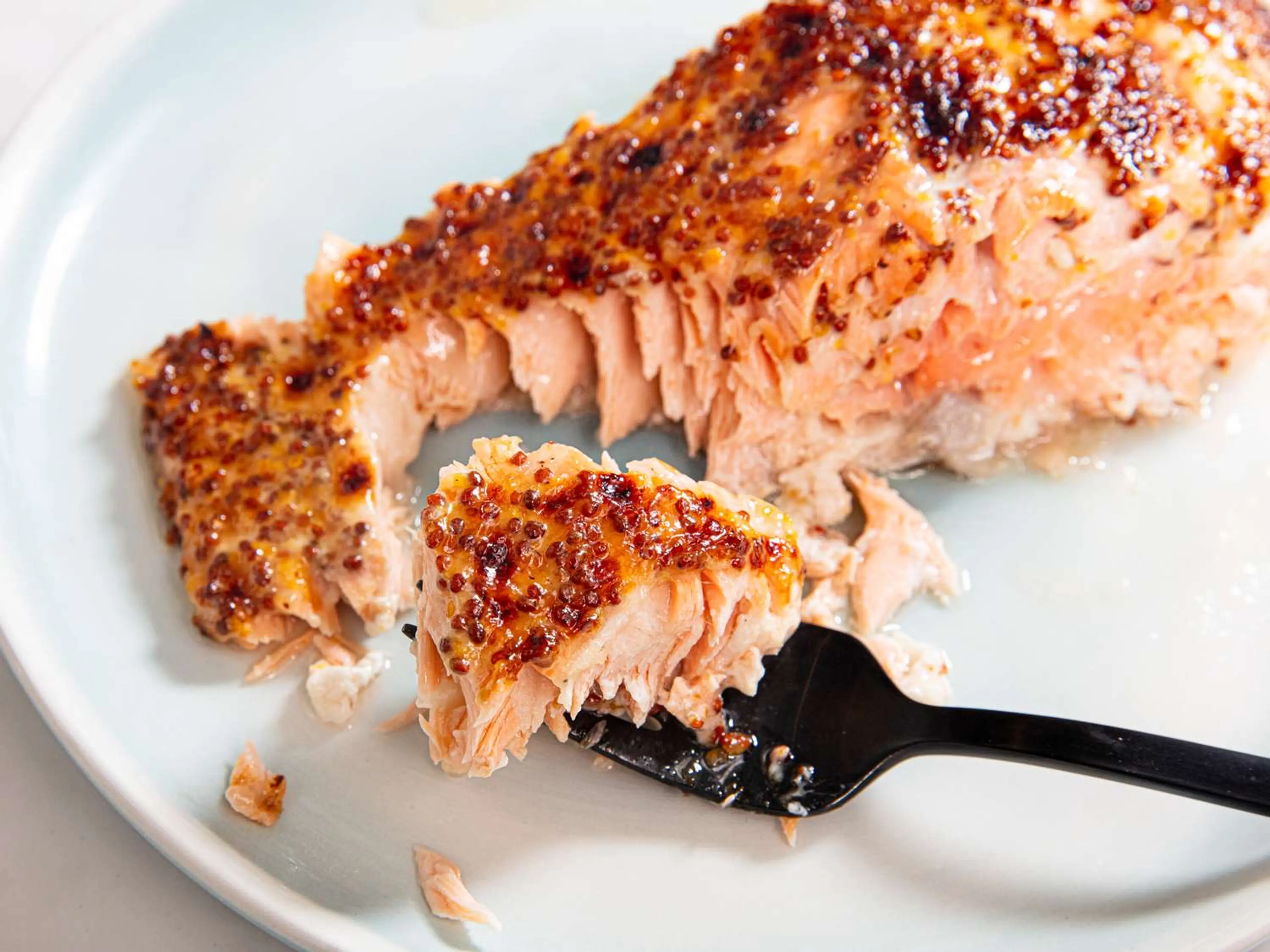 This 4-Ingredient Honey-Mustard Salmon Is Ready in Just 15 M