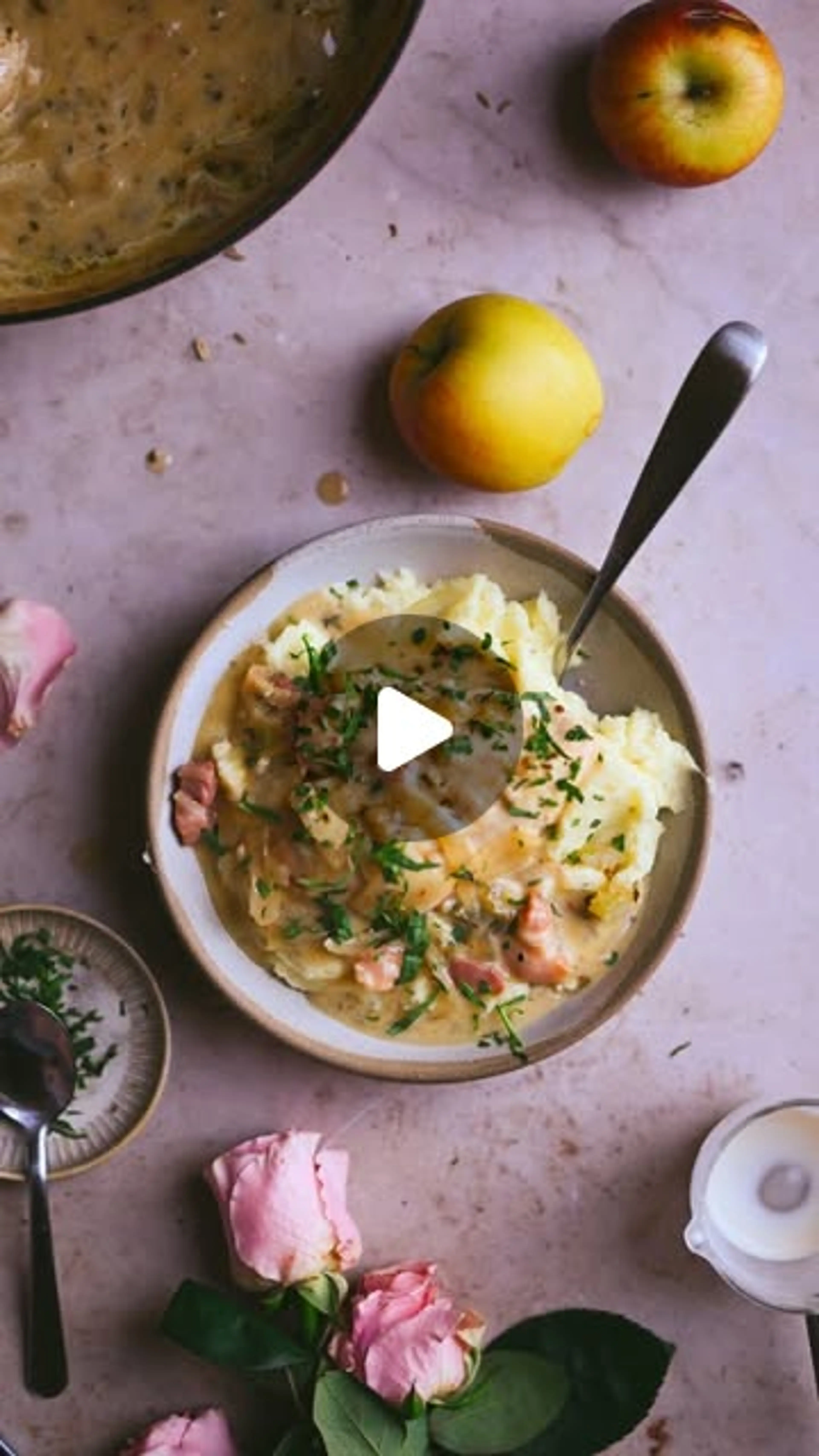 Tonight’s Comfort Is Somerset Chicken, a Dish That Feels Lik