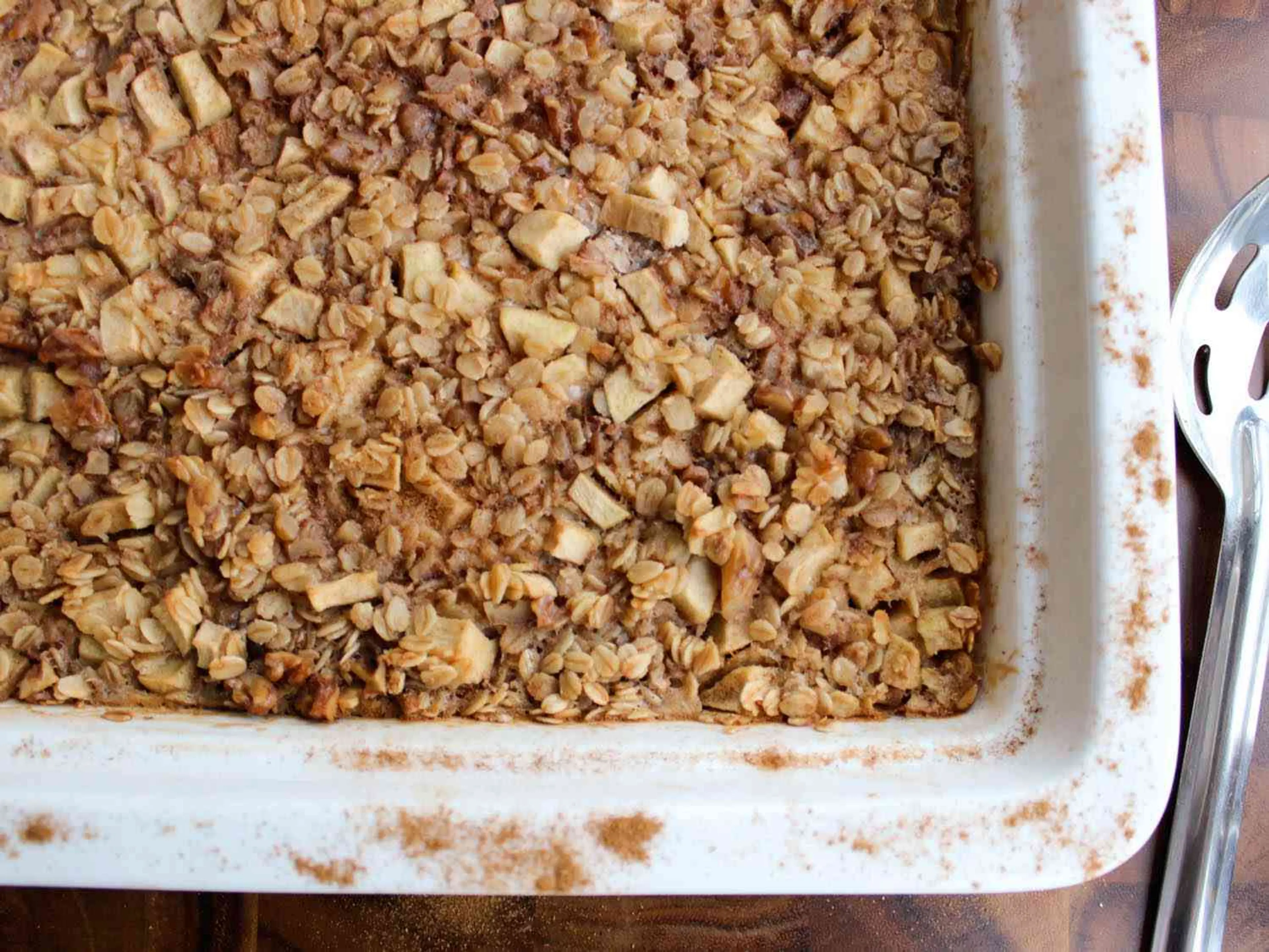 Cinnamon-Apple Baked Oatmeal Recipe