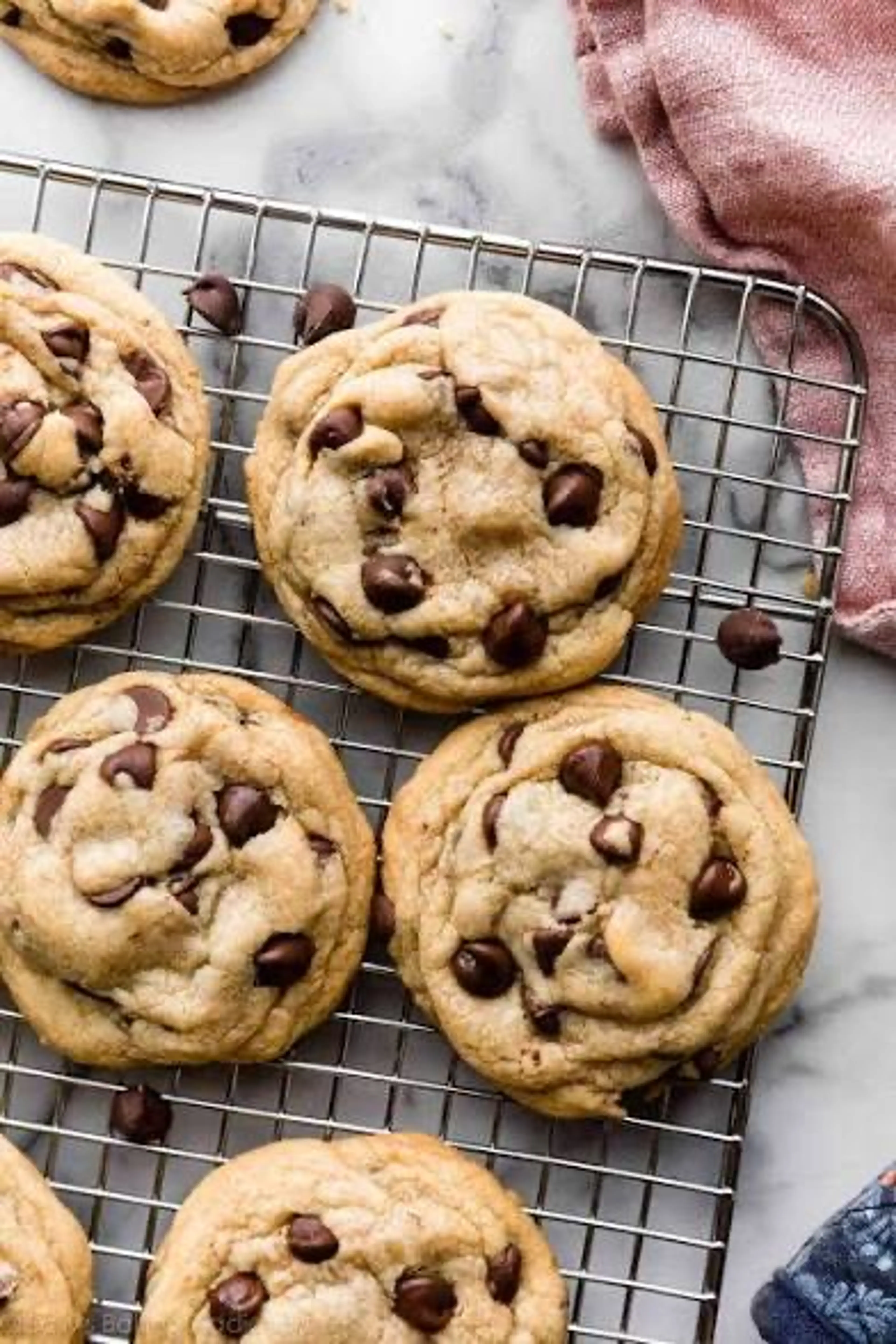 NYC style chocolate chip cookies - OMG