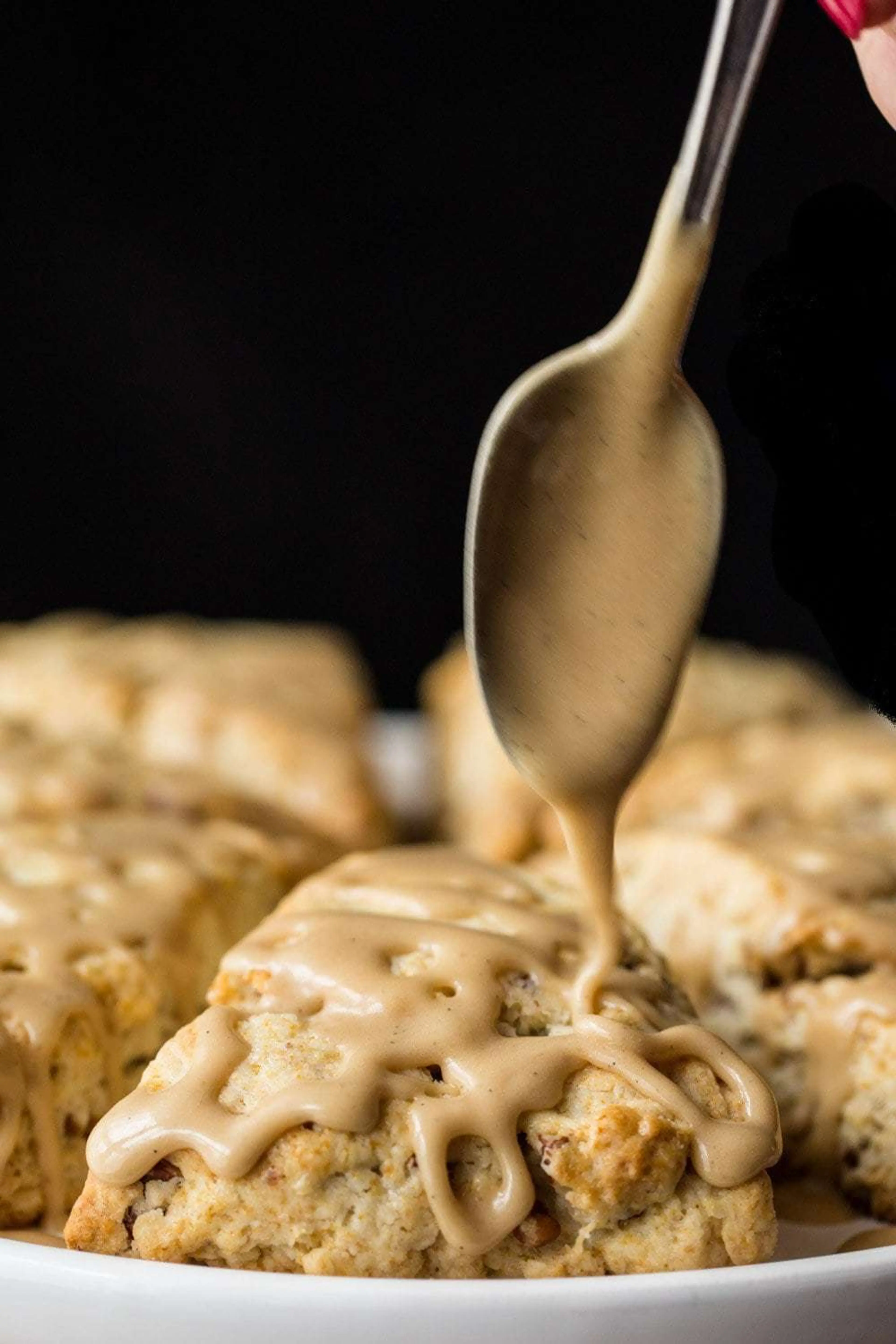 Ridiculously Easy Maple Pecan Scones