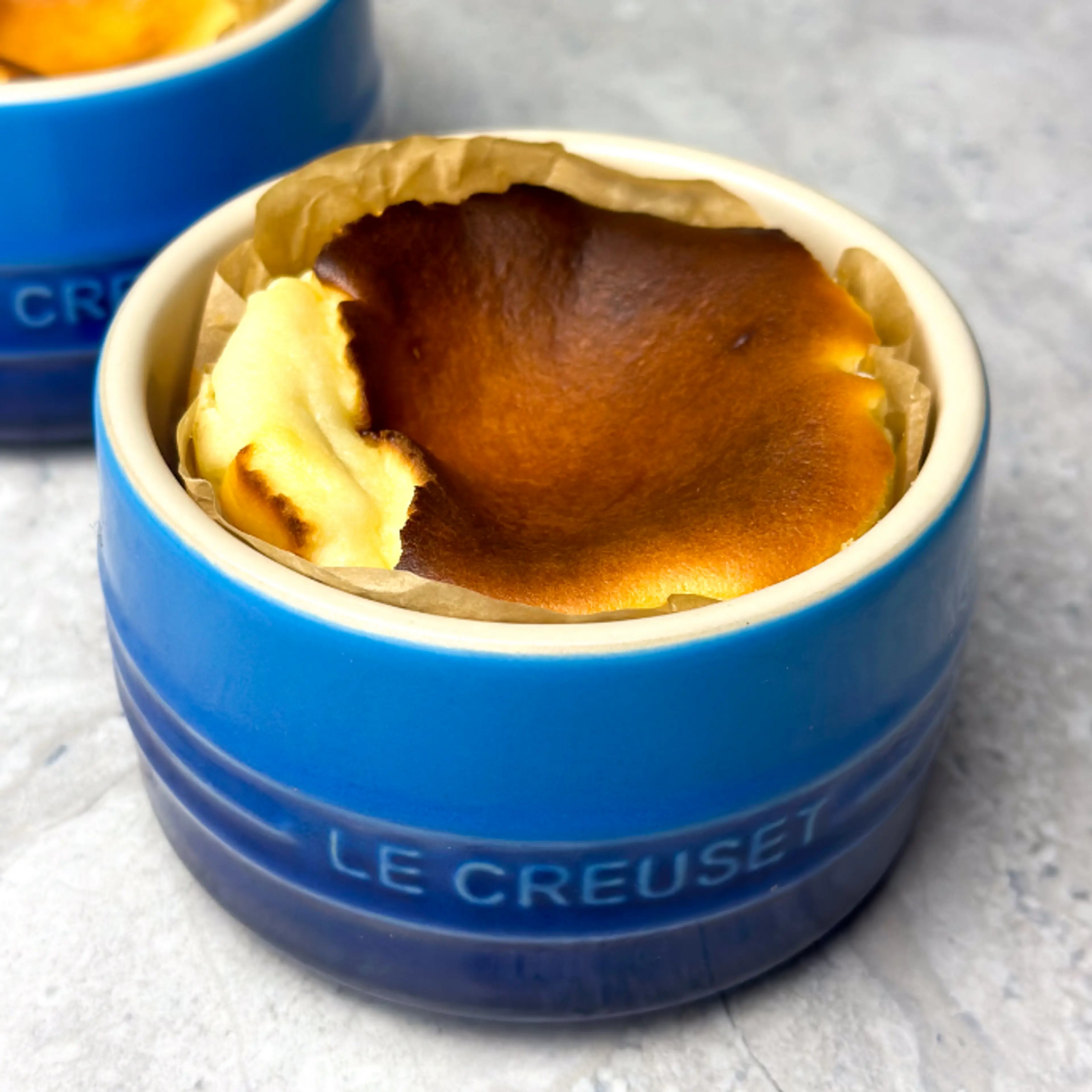 Easy Mini Basque Cheesecake