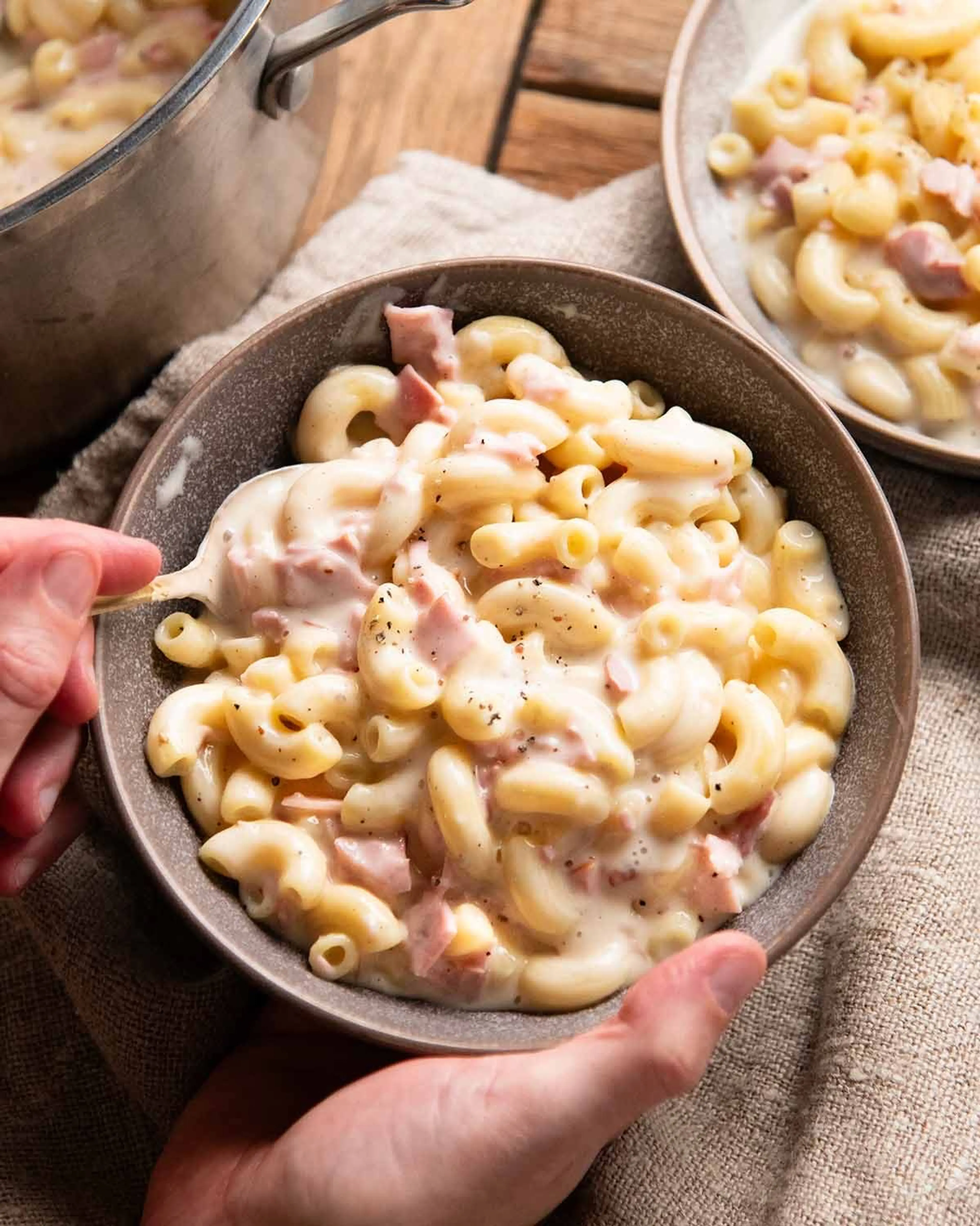 Coquillettes au Jambon - French Macaroni and Cheese with Ham