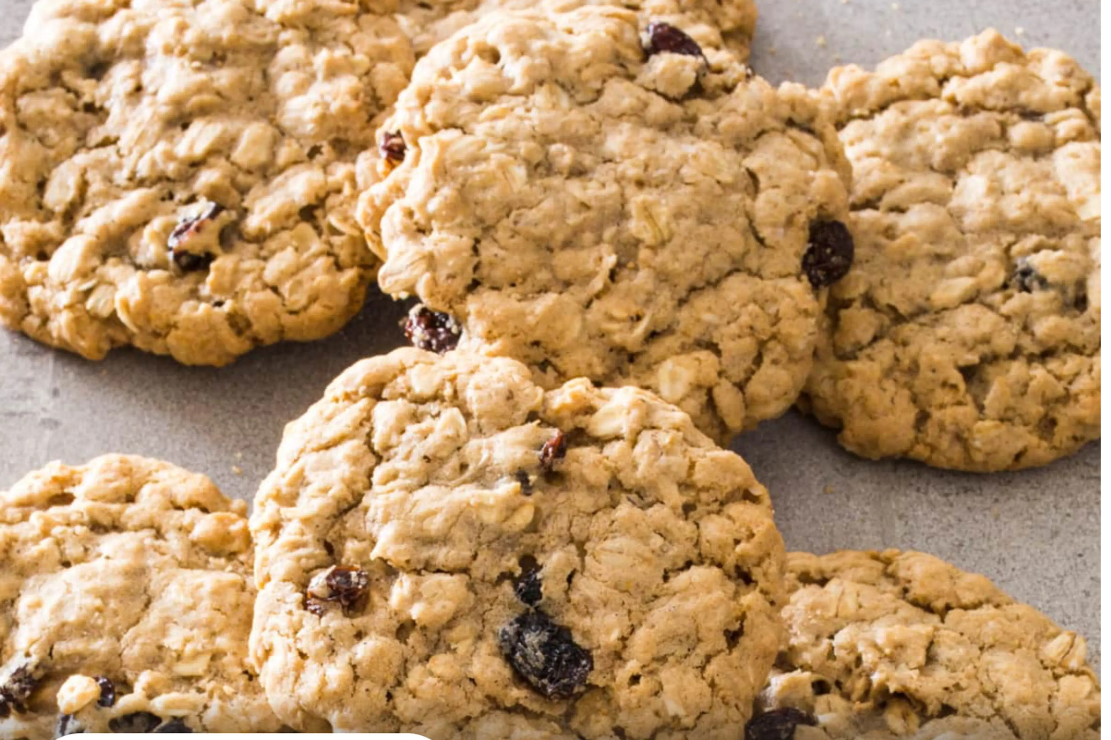 Classic Chewy Oatmeal Cookies