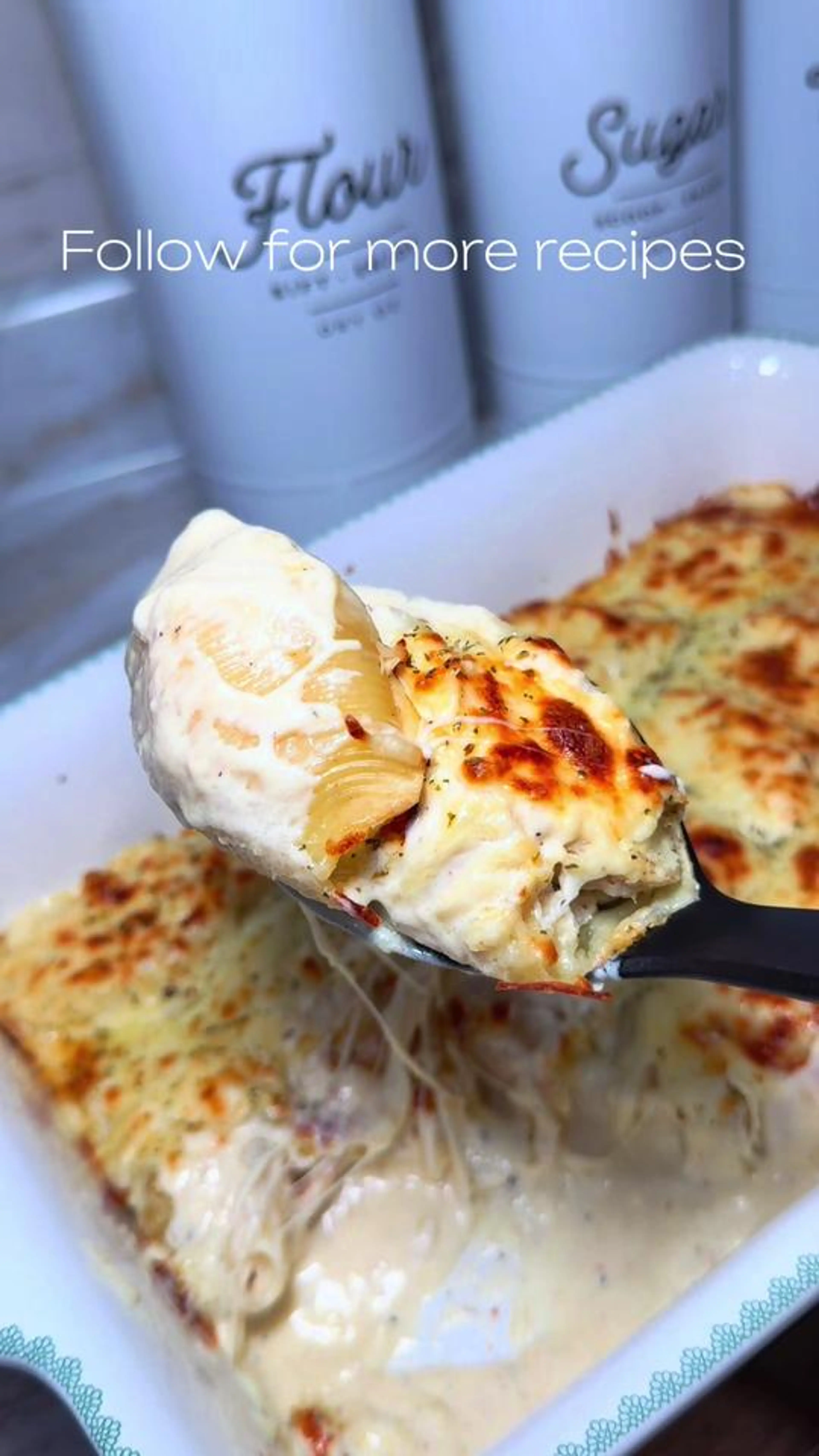 Chicken Alfredo Stuffed Shells