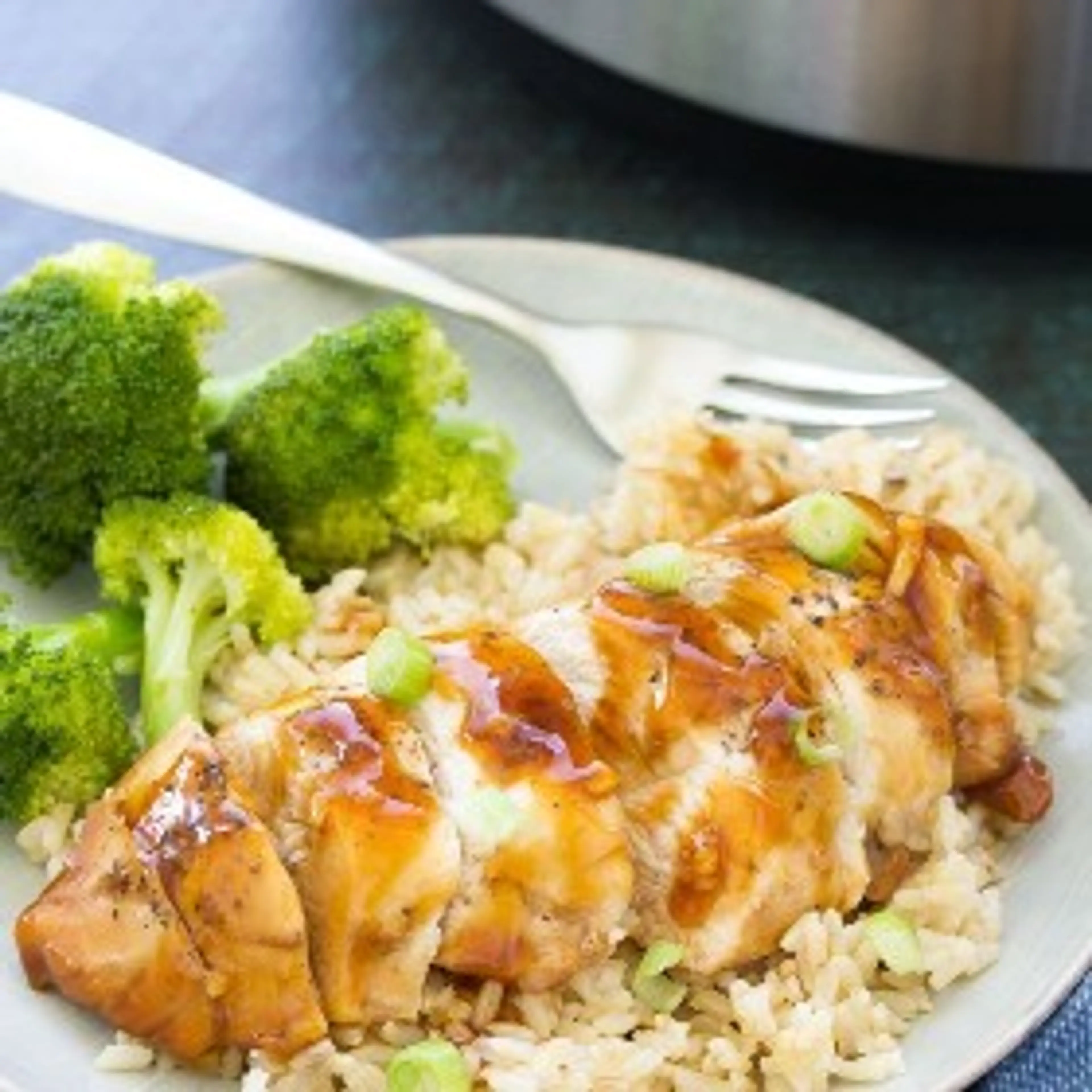Honey Garlic Instant Pot Chicken Breasts