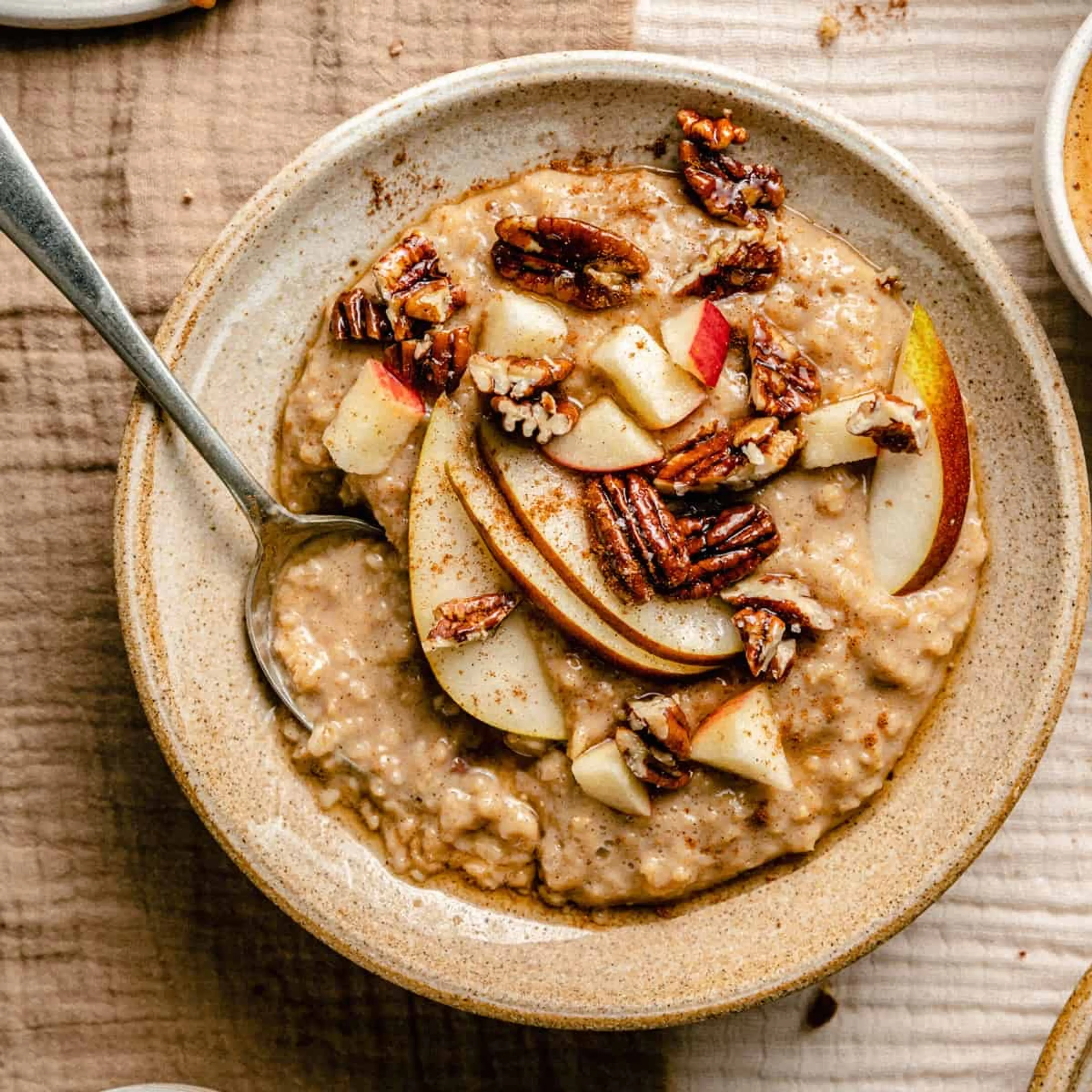 Fruit-Pecan Oatmeal