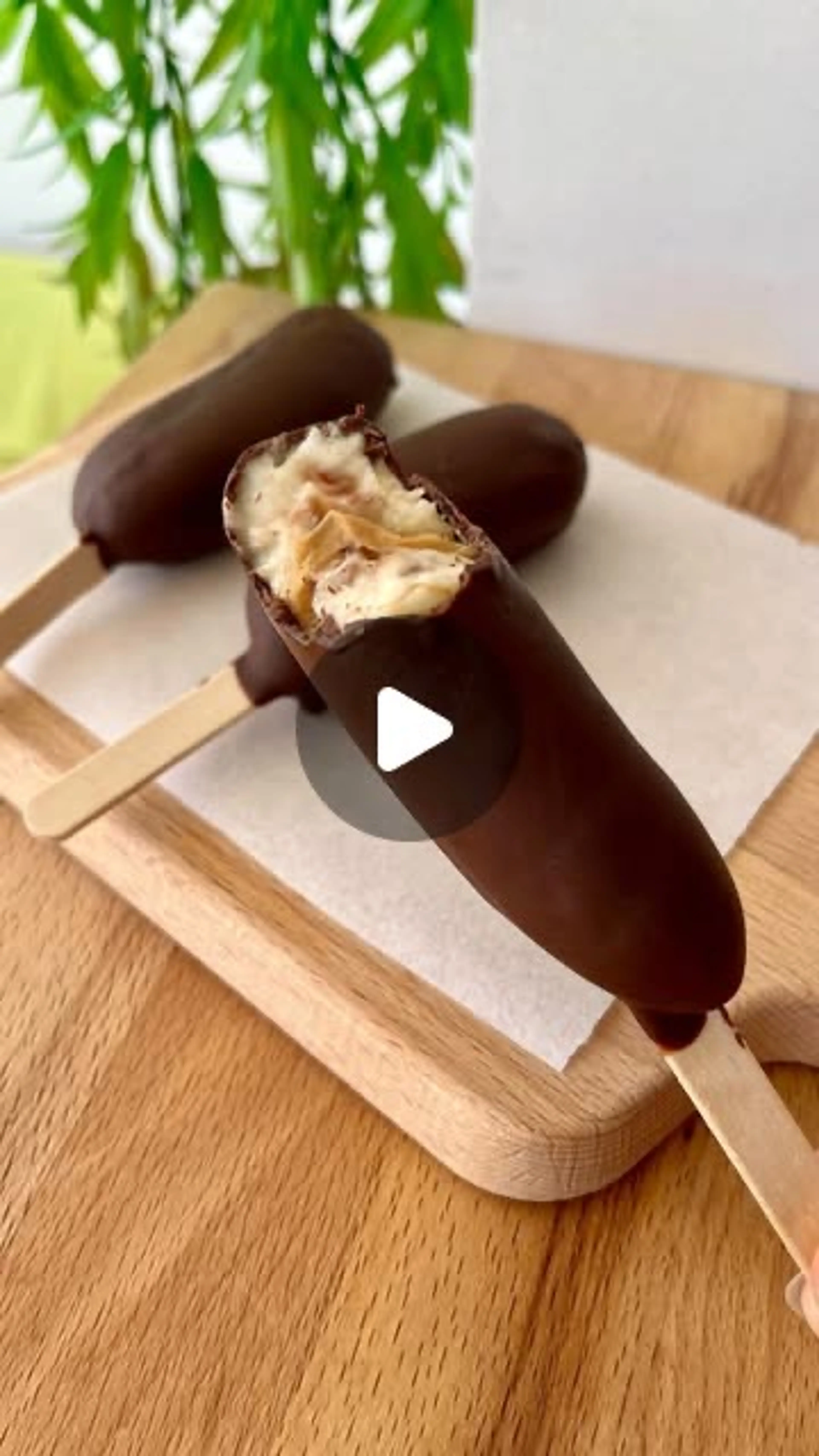 How to Make Healthy Banana Popsicles