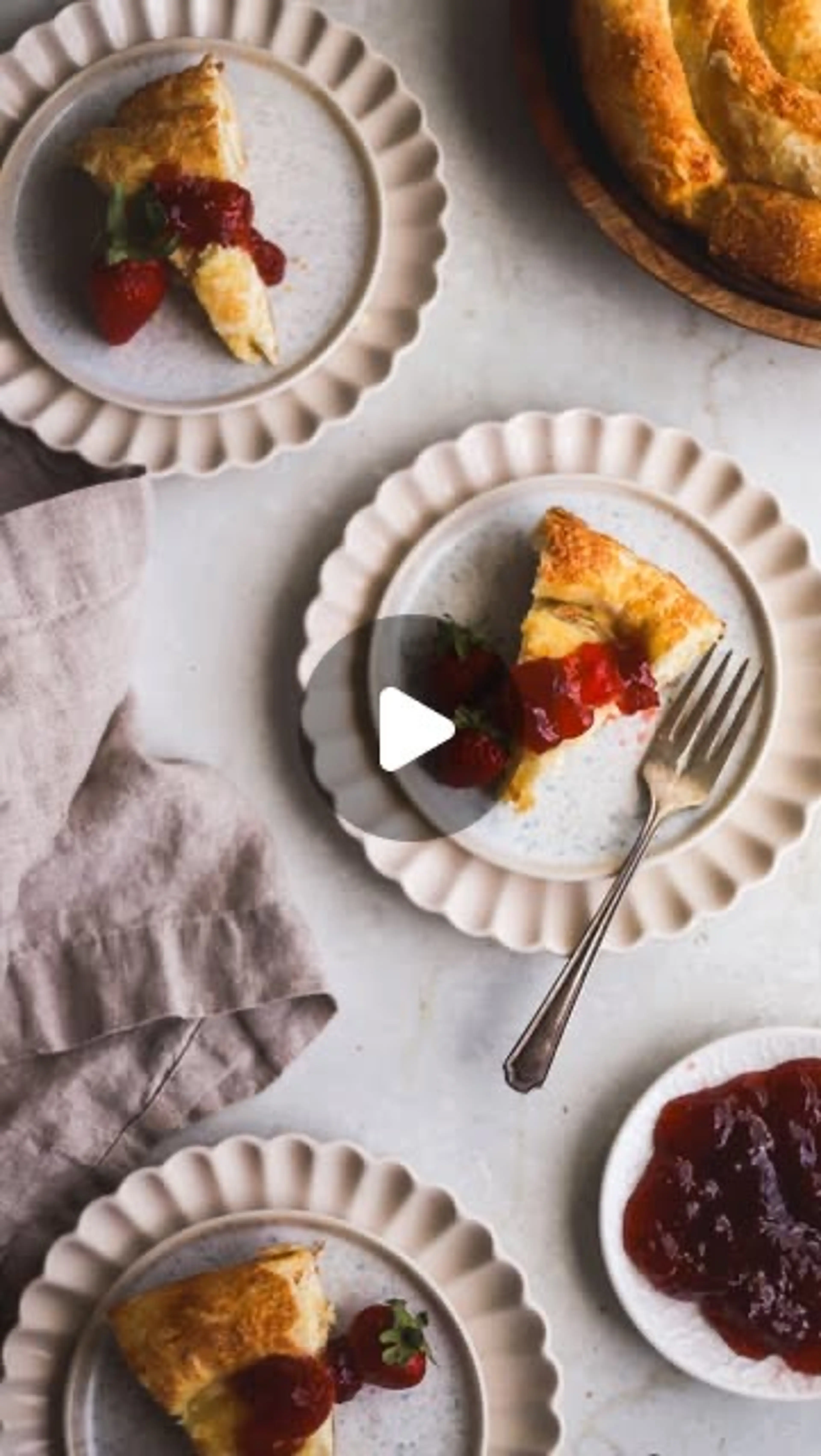 Spiral Montreal Cheese Bagel