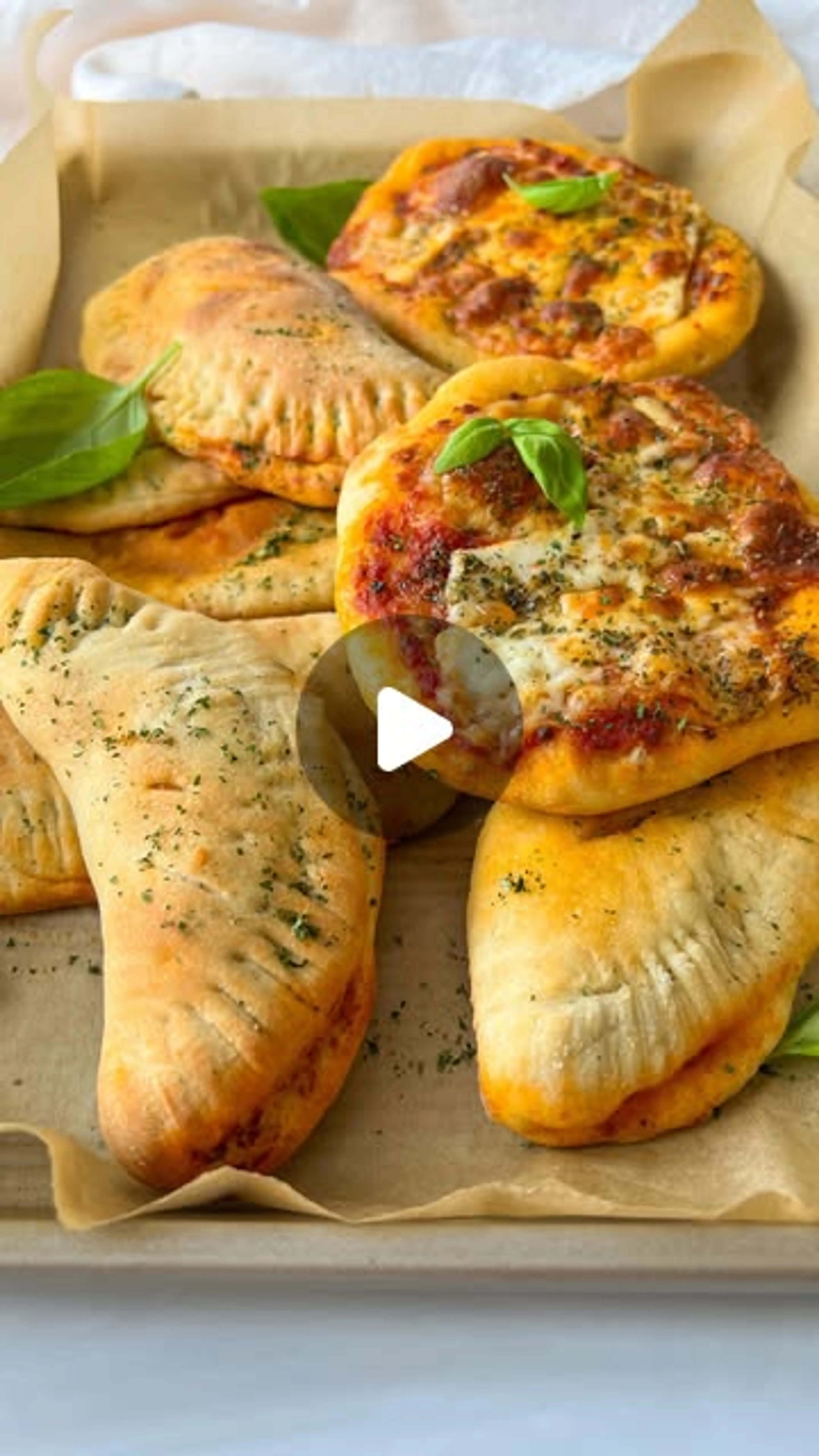Easiest Few Ingredient Pizza Pockets ( or Mini Pizza’s )