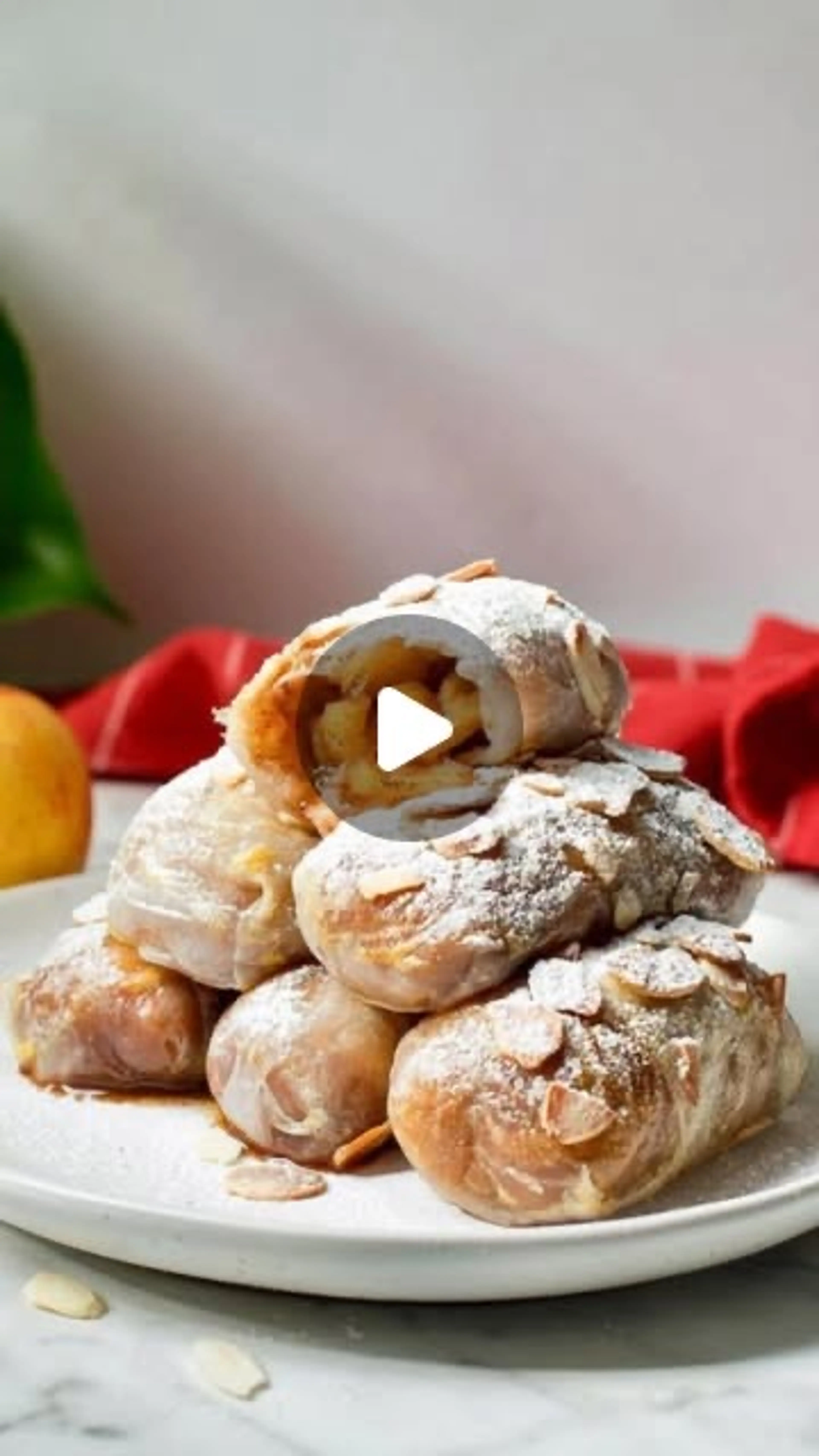 Crispy Rice Paper Apple Pies