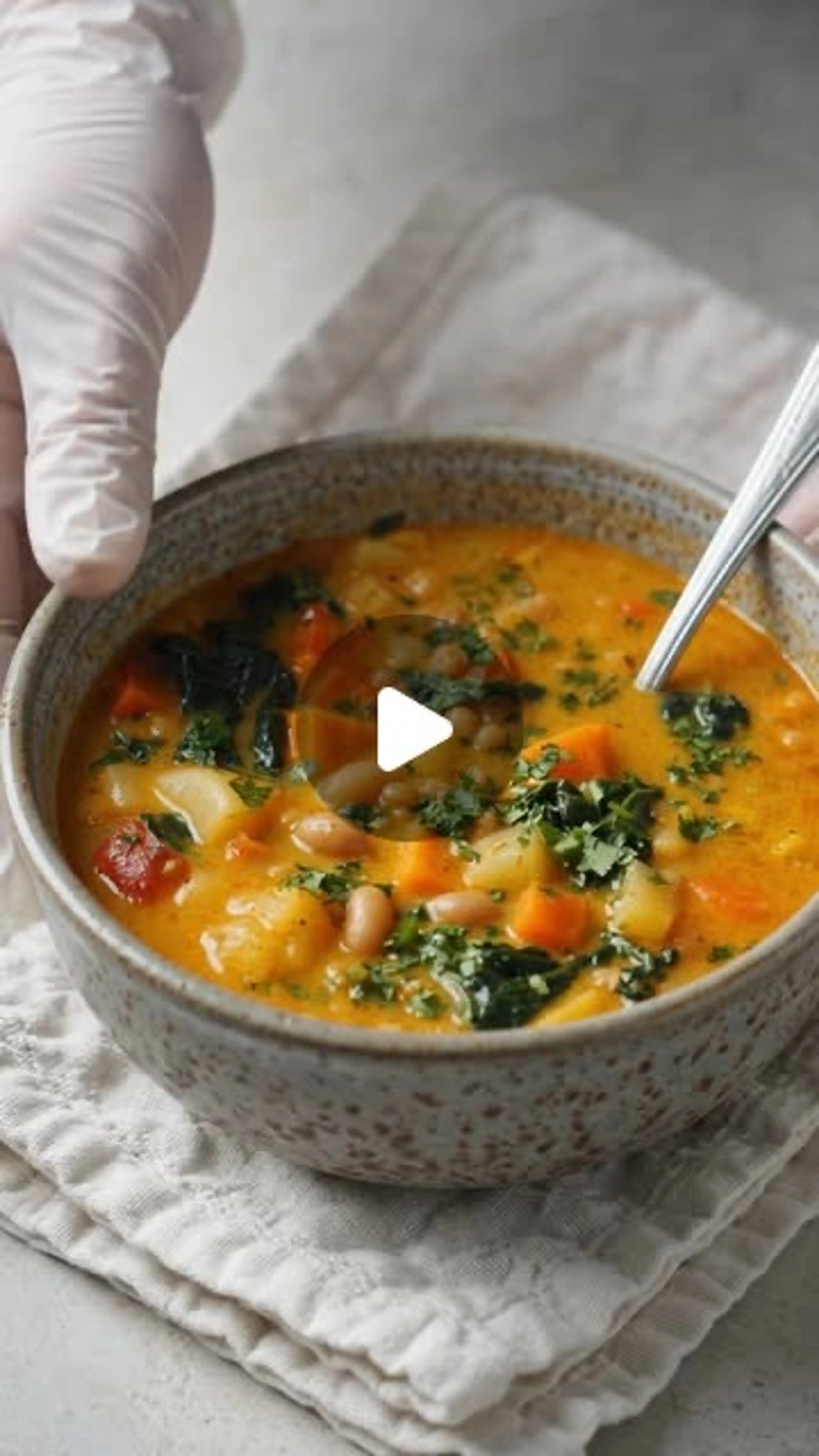 Anti-inflammatory Veggie Soup with Turmeric