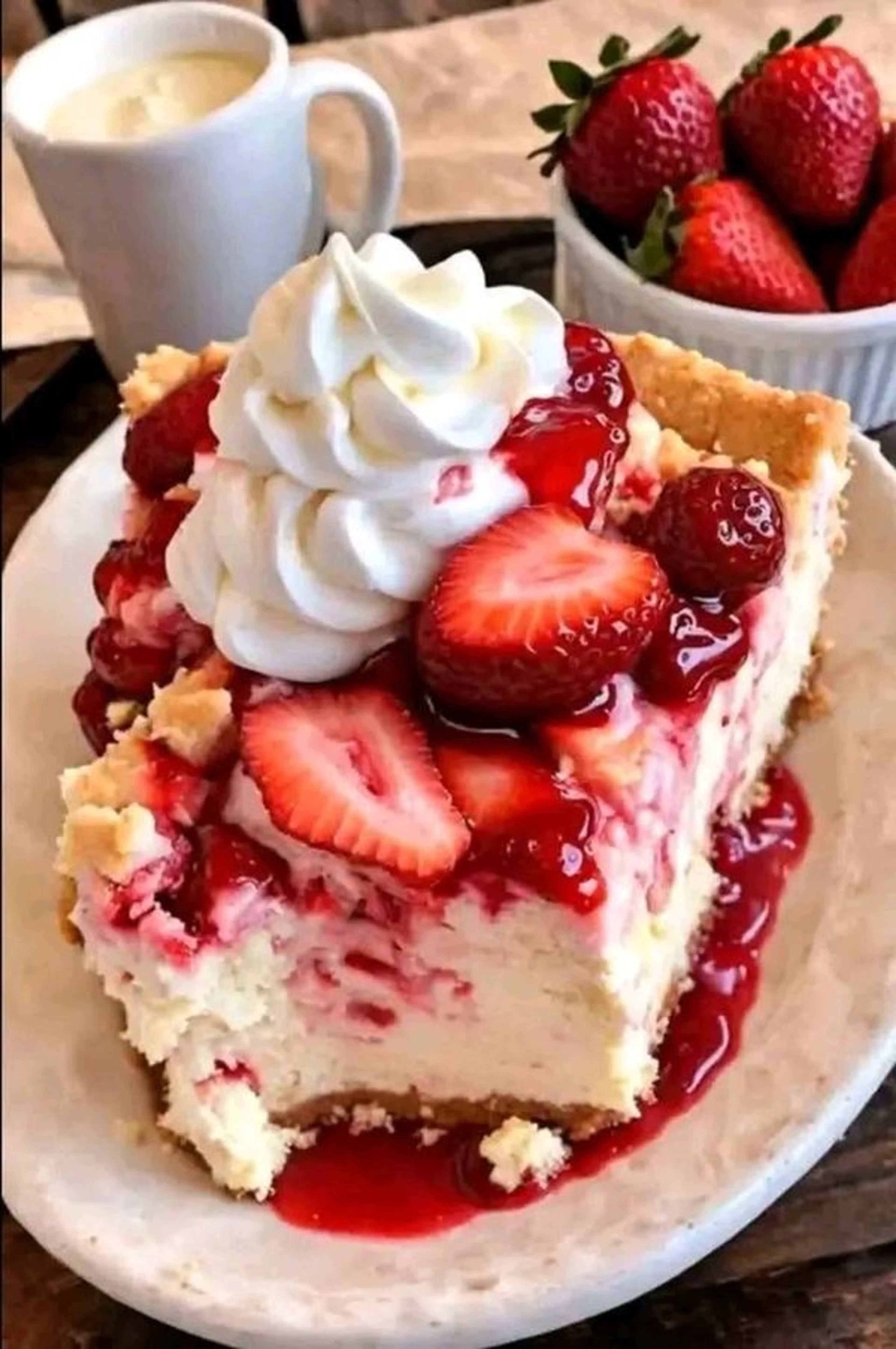 Only 5 Ingredients and Zero Hassle! This Strawberry Cheeseca
