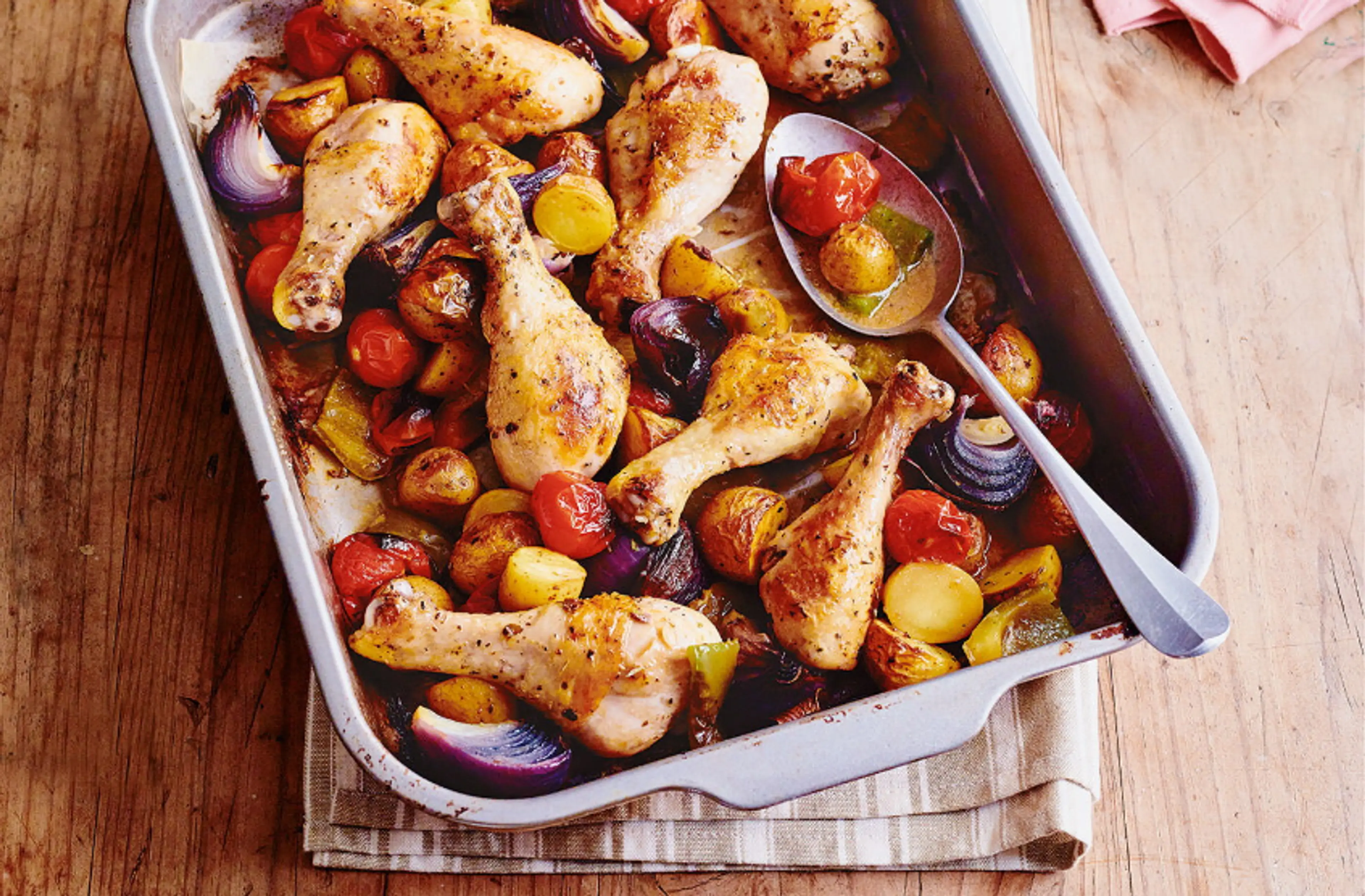 Chicken drumstick traybake