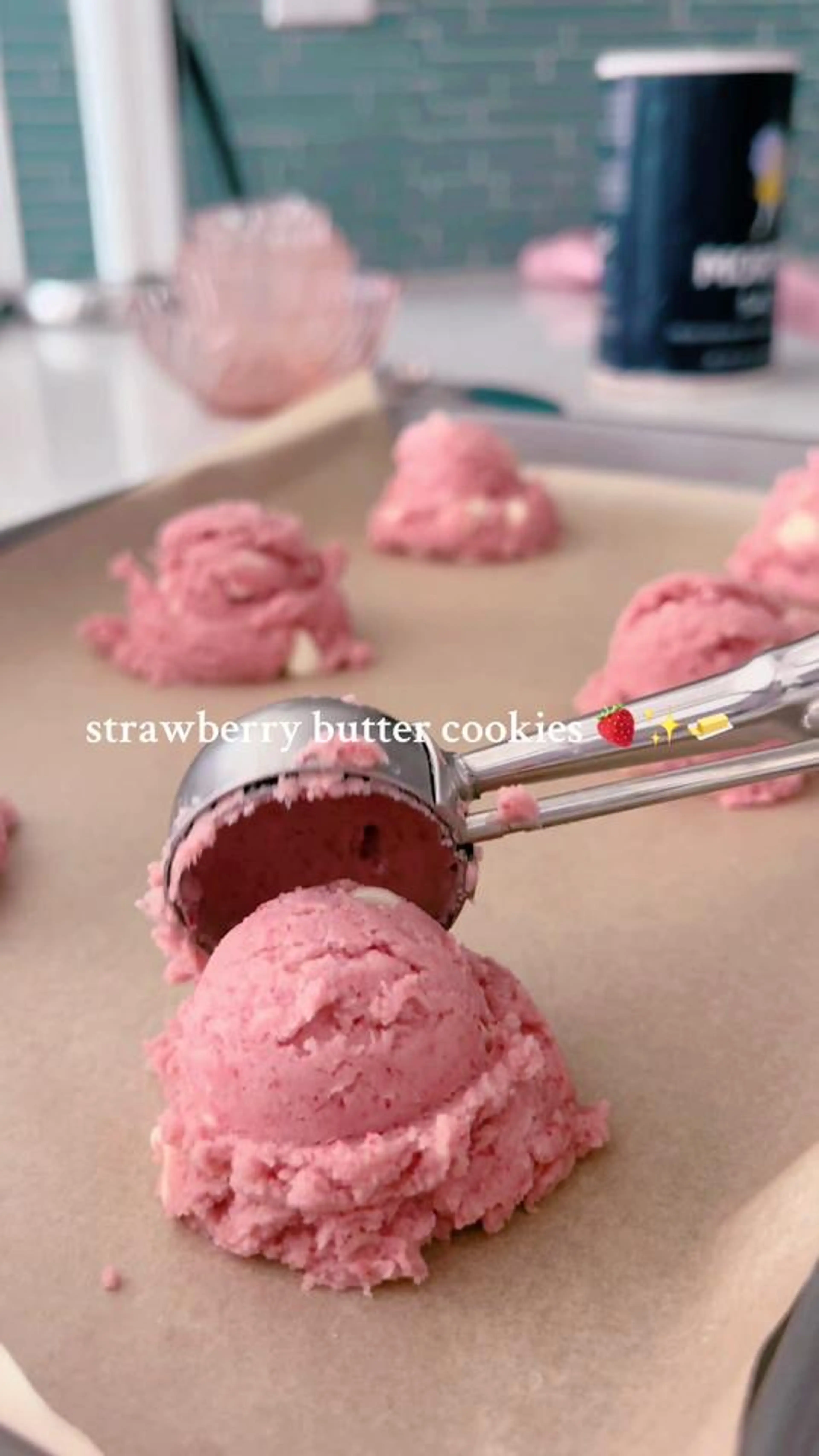 Strawberry Butter Cookies