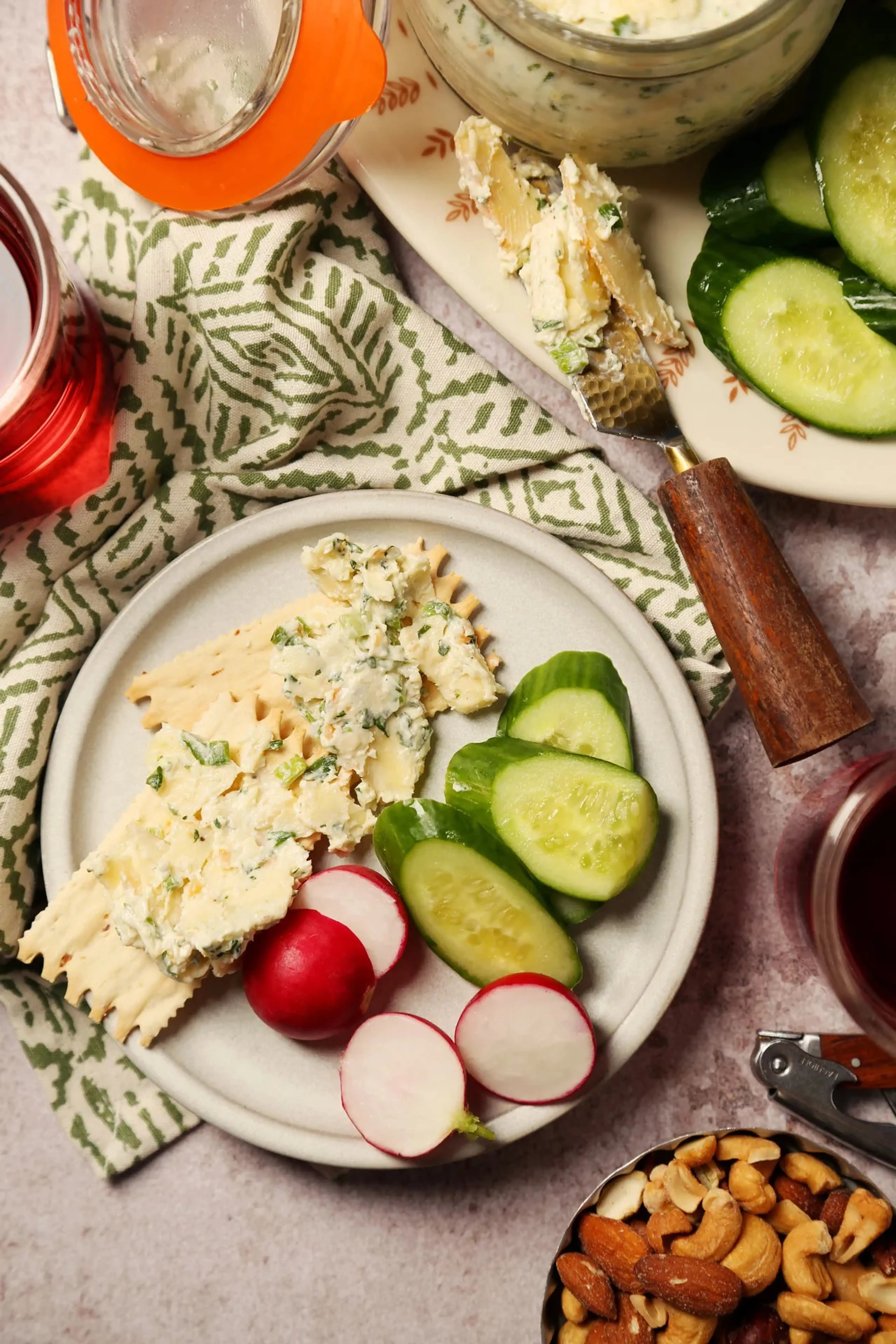 Spicy Smoked Gouda Dip