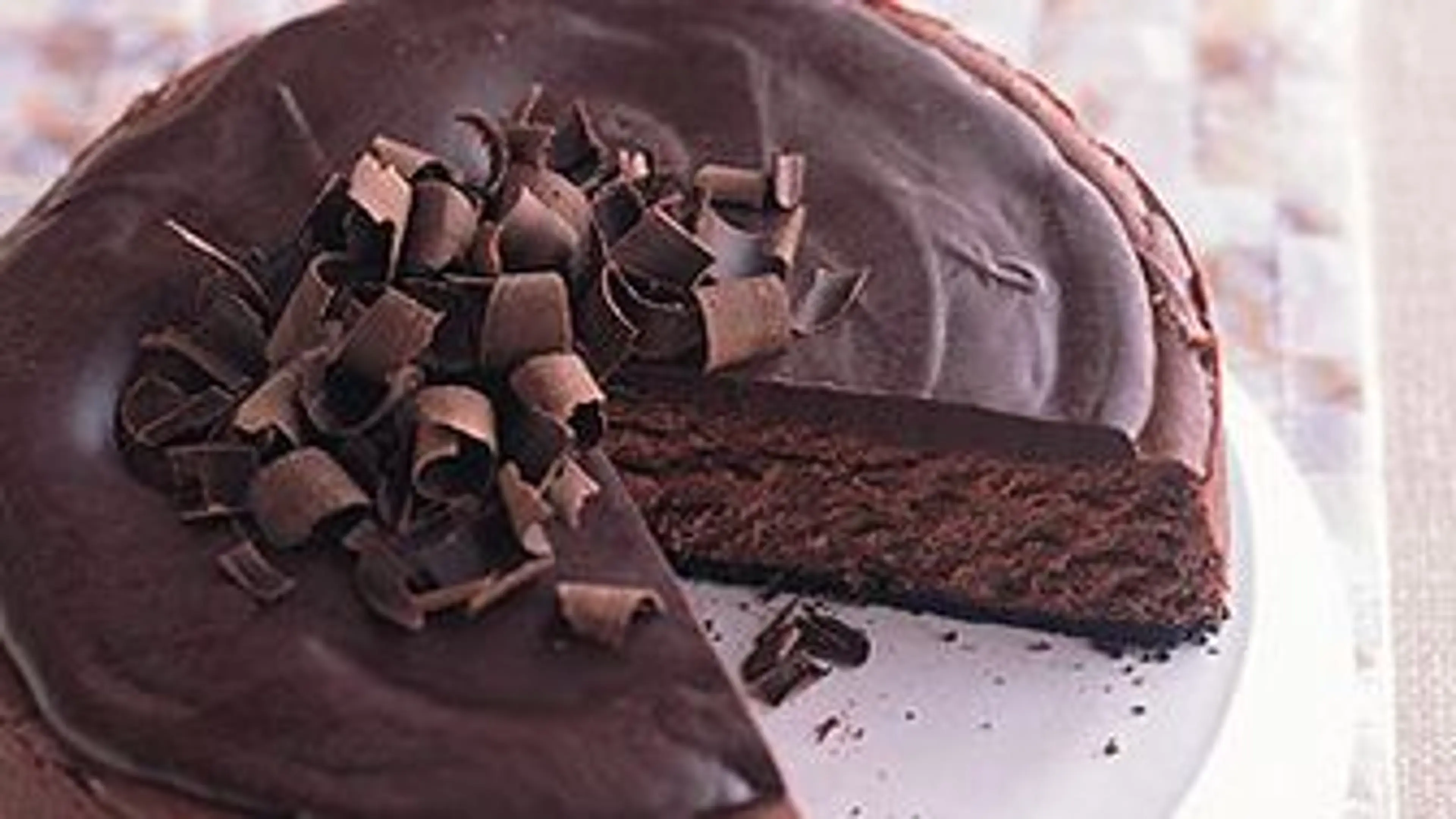 Deep Dark Chocolate Cheesecake