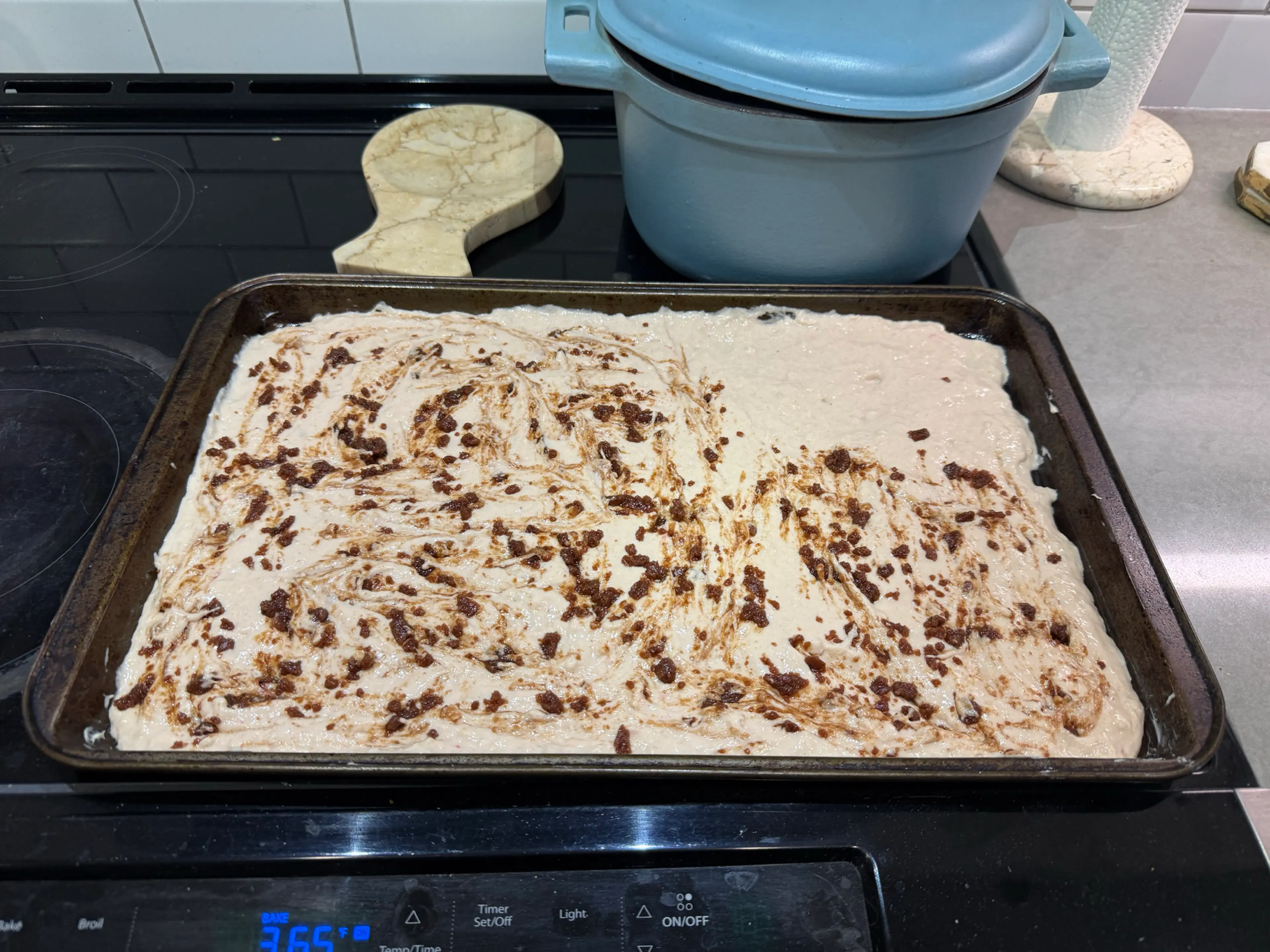 Cinnamon Roll Sheet Pan Pancakes