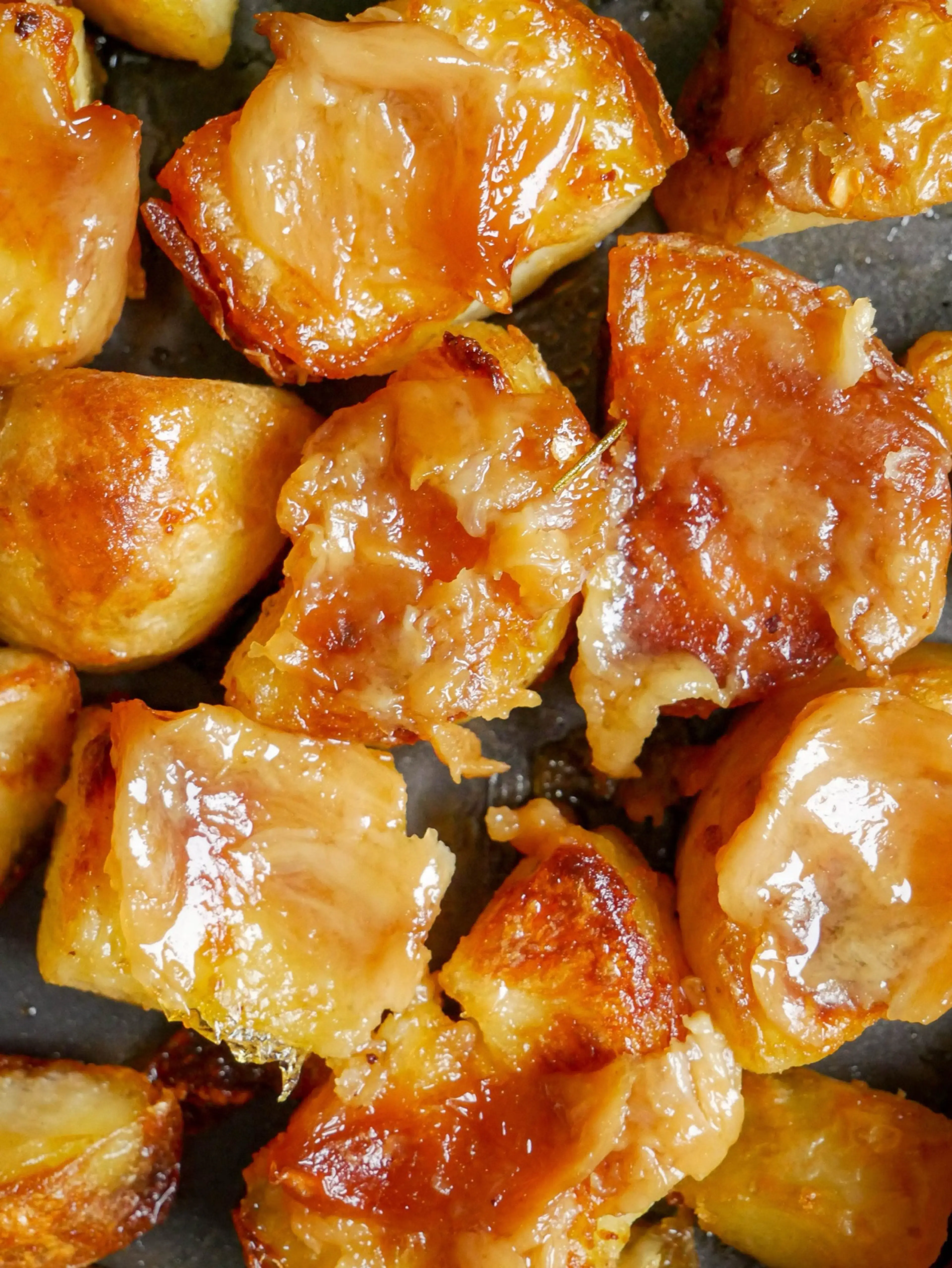 Garlic Confit Crispy Roasted Potatoes