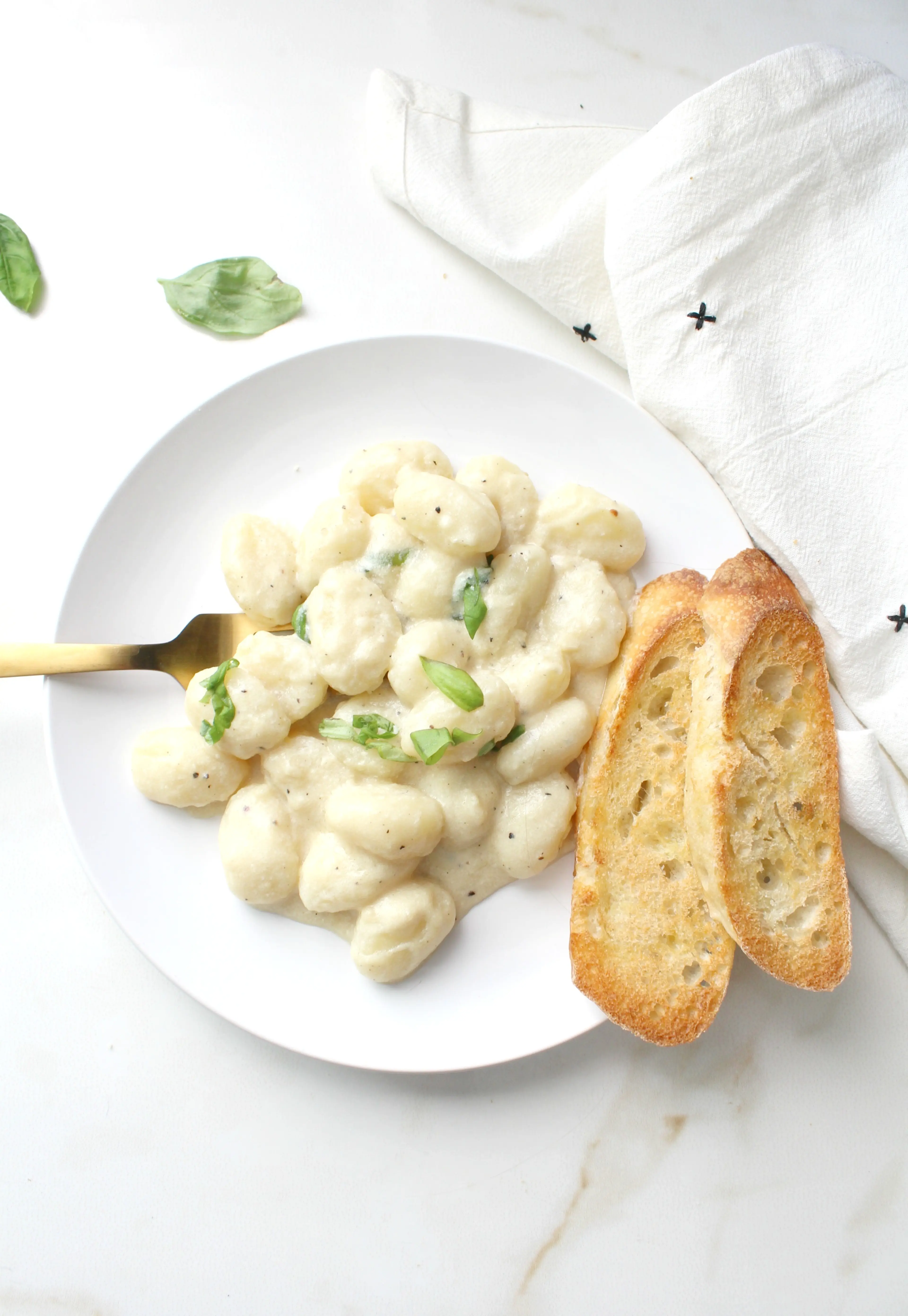 Creamy White Wine Vegan Gnocchi