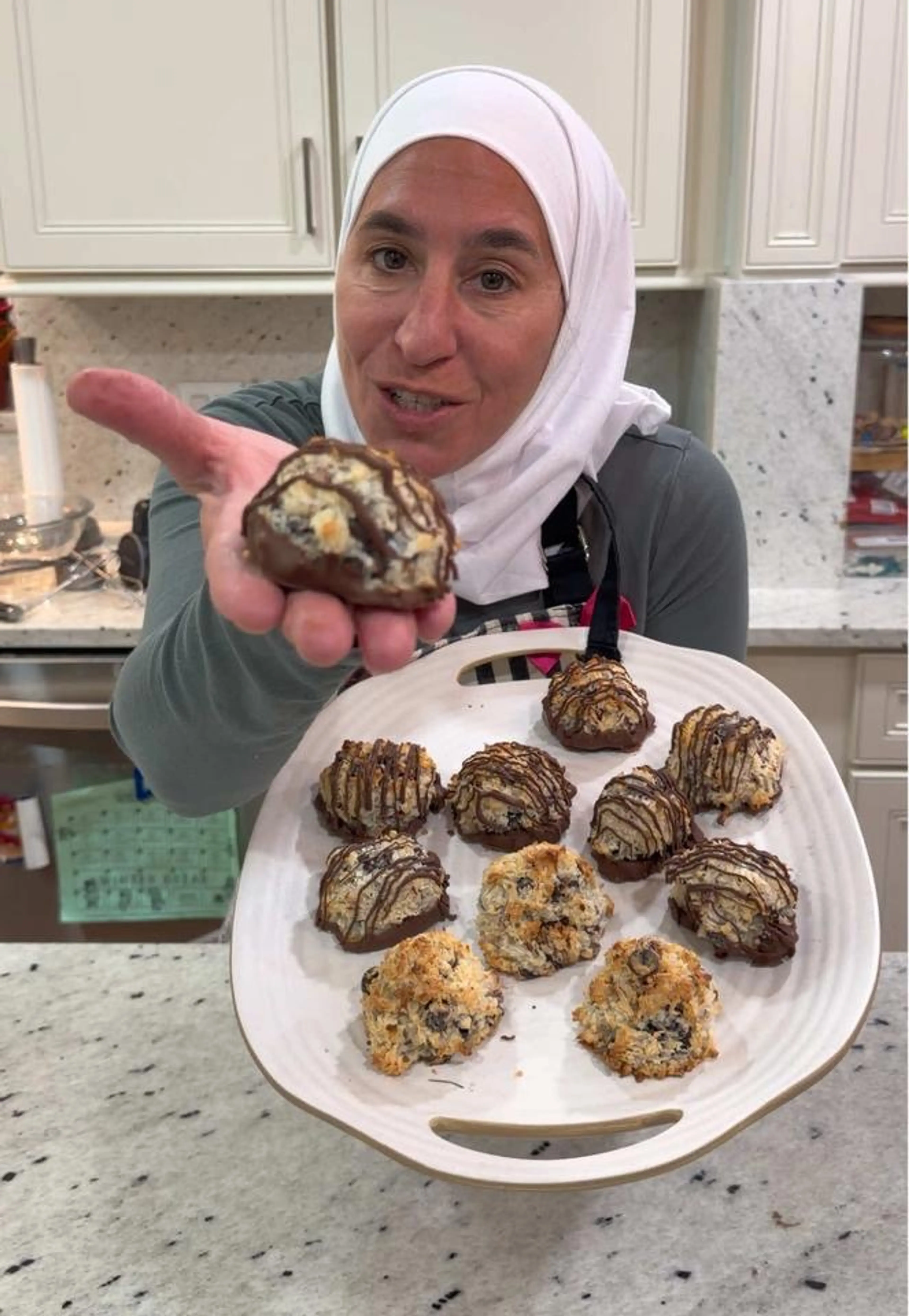 4-ingredient Coconut Macaroons