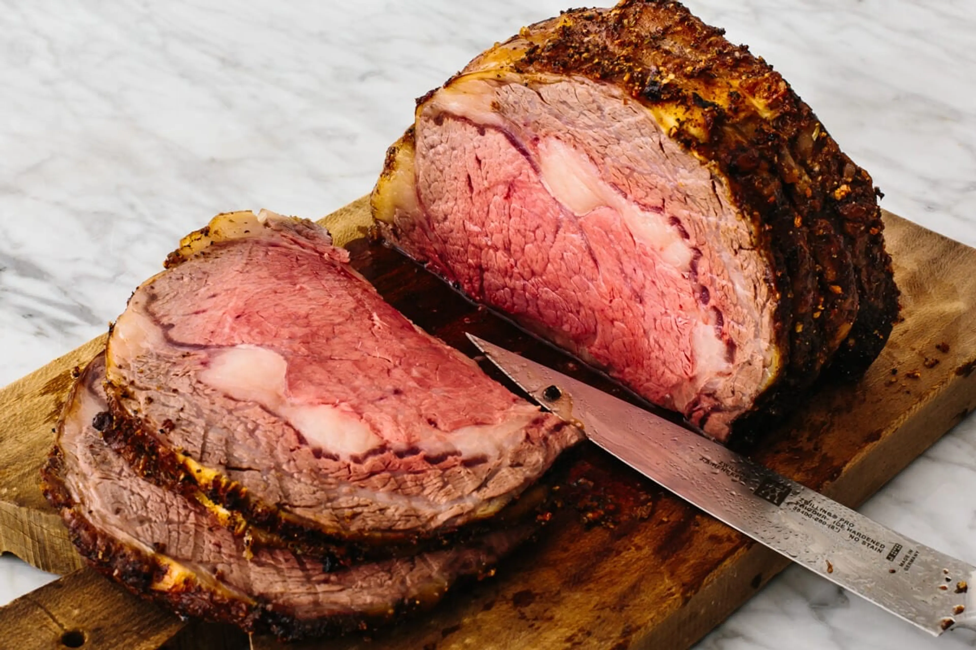 Best No-Fail Prime Rib (Garlic Herb Crust)