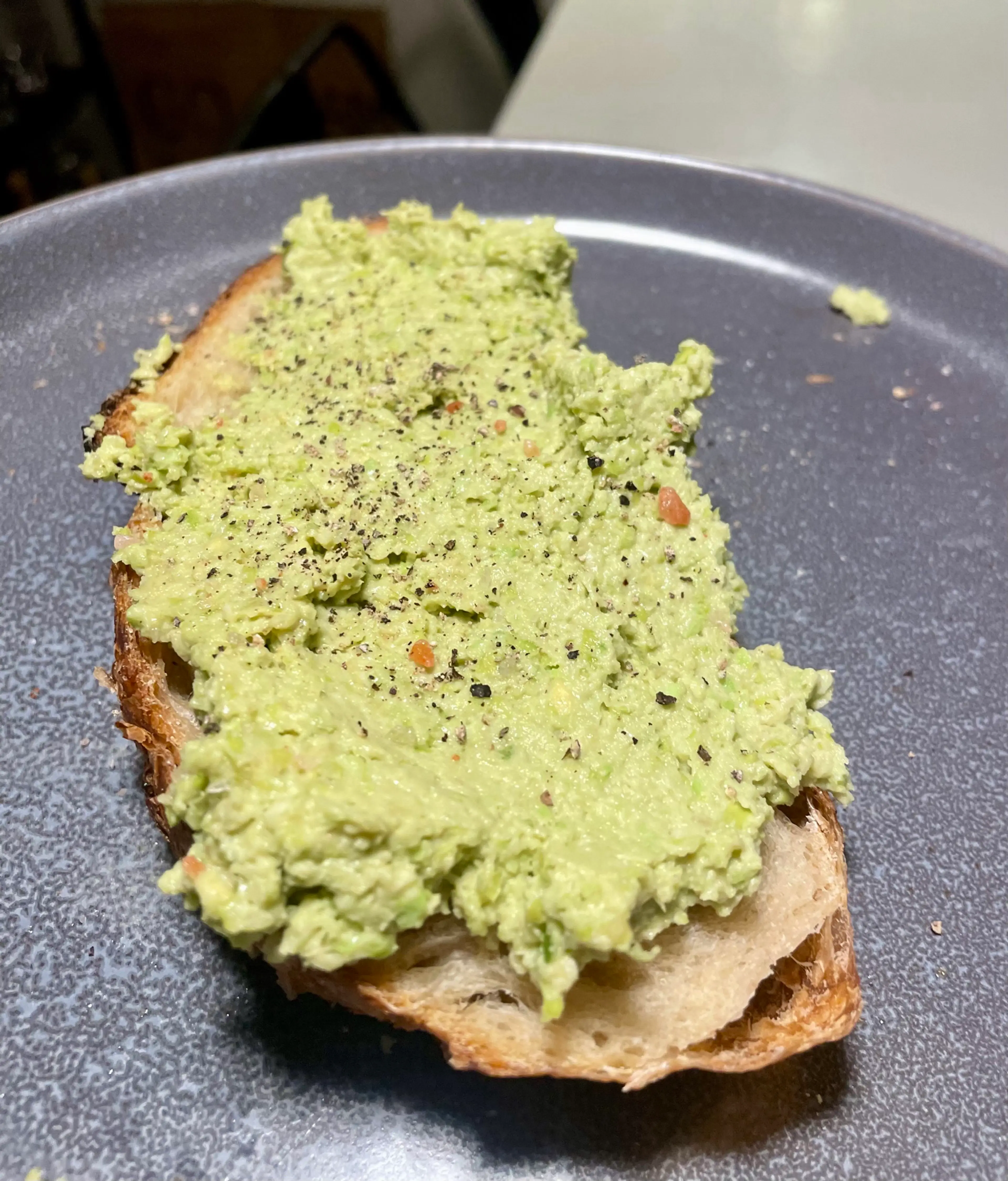 Smashed Edamame Avocado Spread