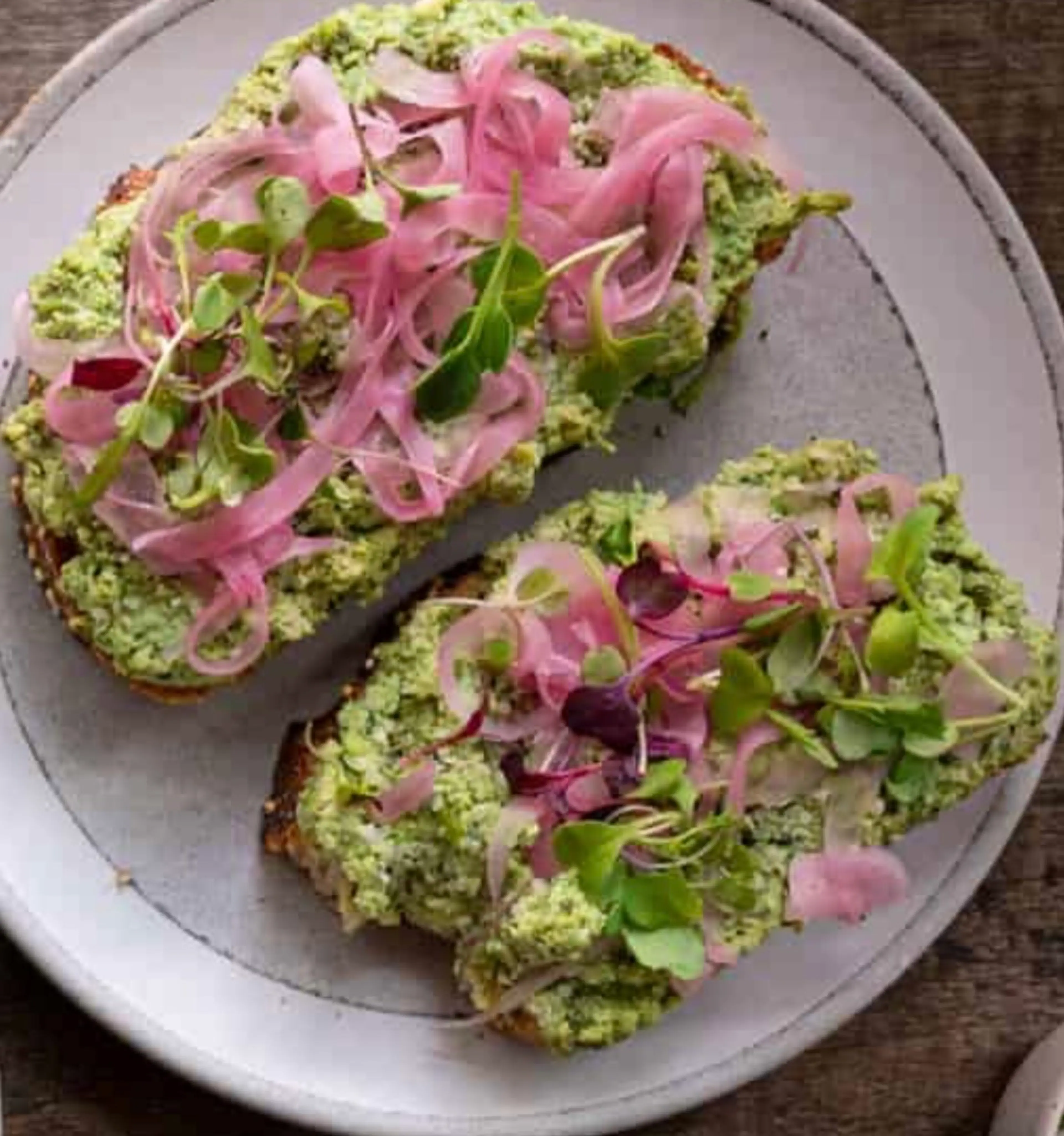 Smashed Edamame Avocado Spread