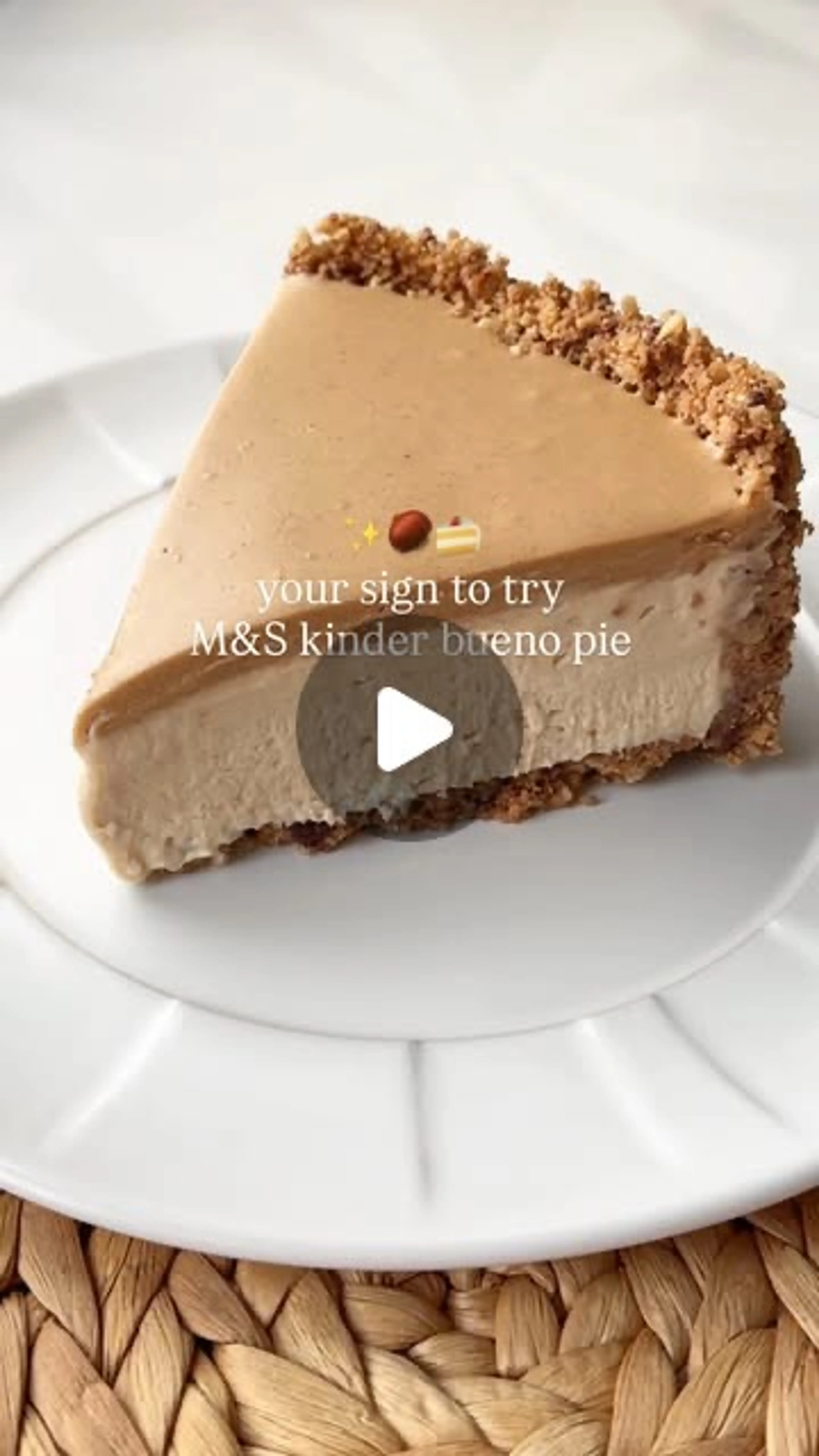 Kinder Bueno Pie from M&s @marksandspencer @marksandspencerf