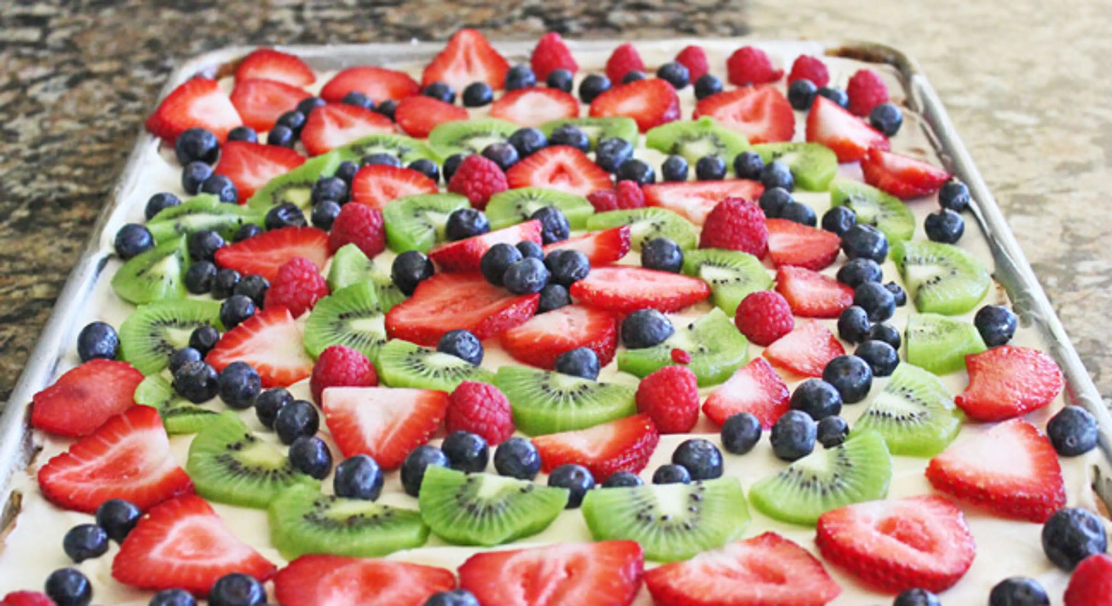 Beth’s Fruit Pizza
