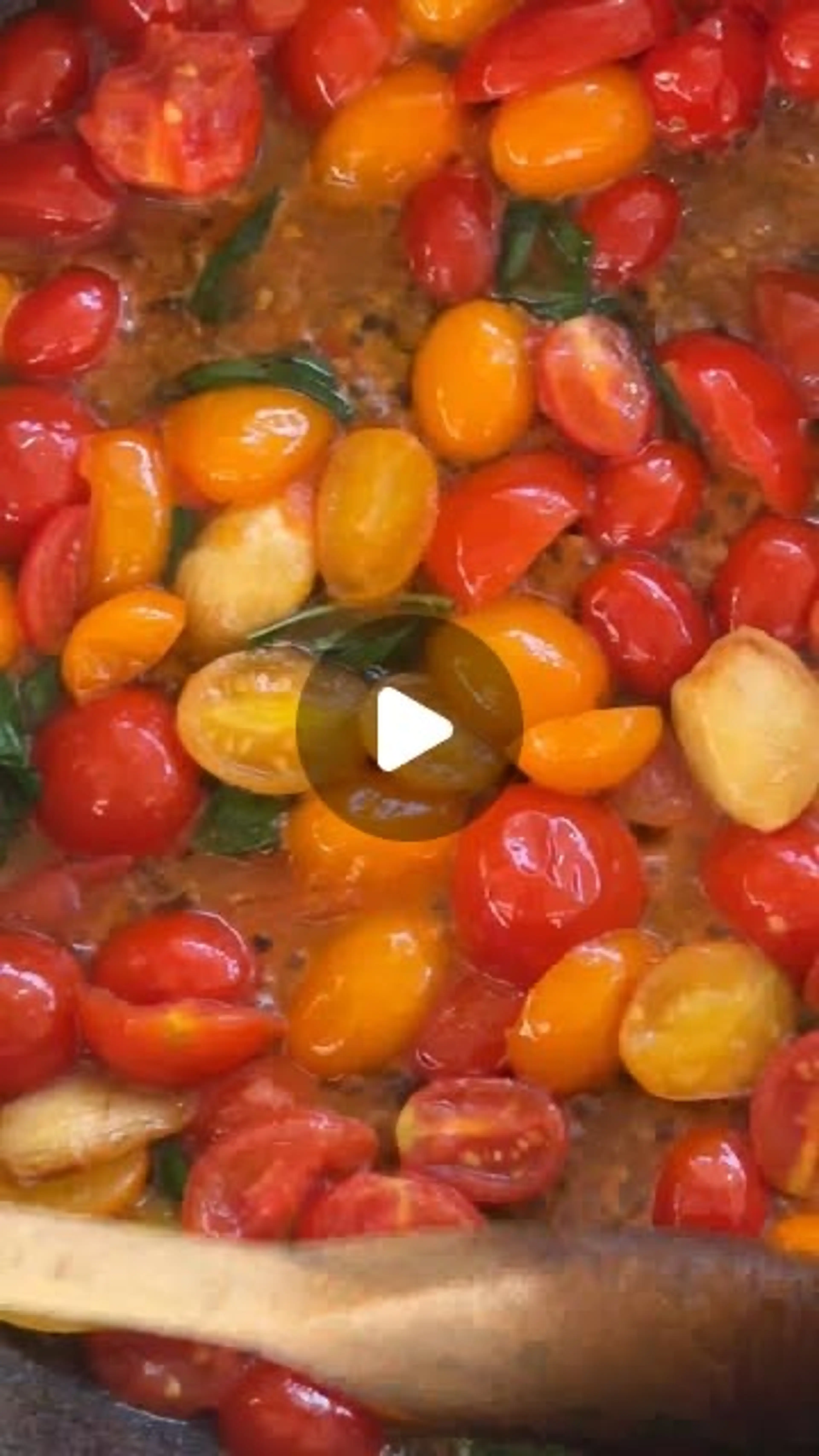 This Is the Best Tomato Sauce I Have Ever Eaten