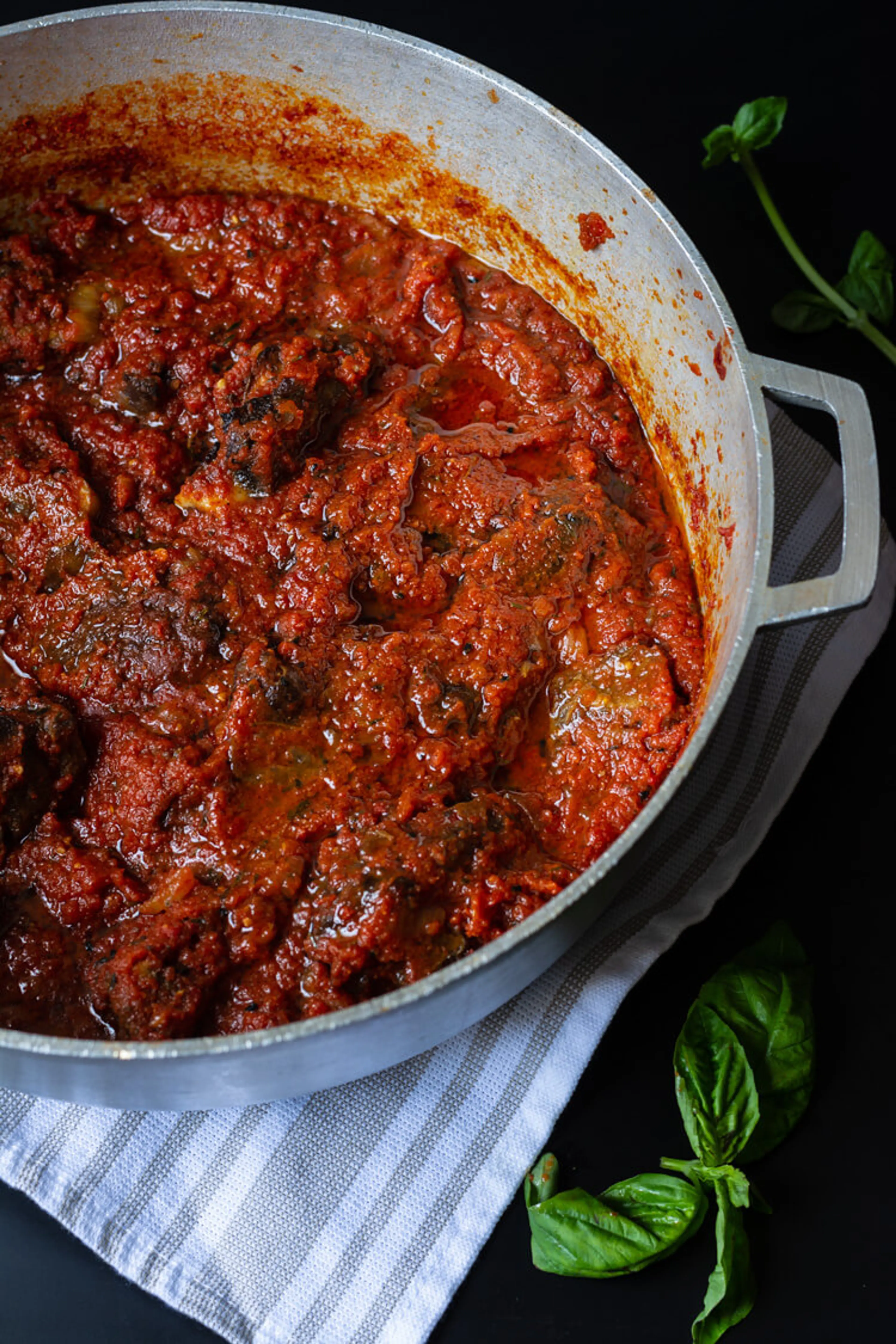 Nigerian Tomato Stew (Nigerian Red Stew) Recipe
