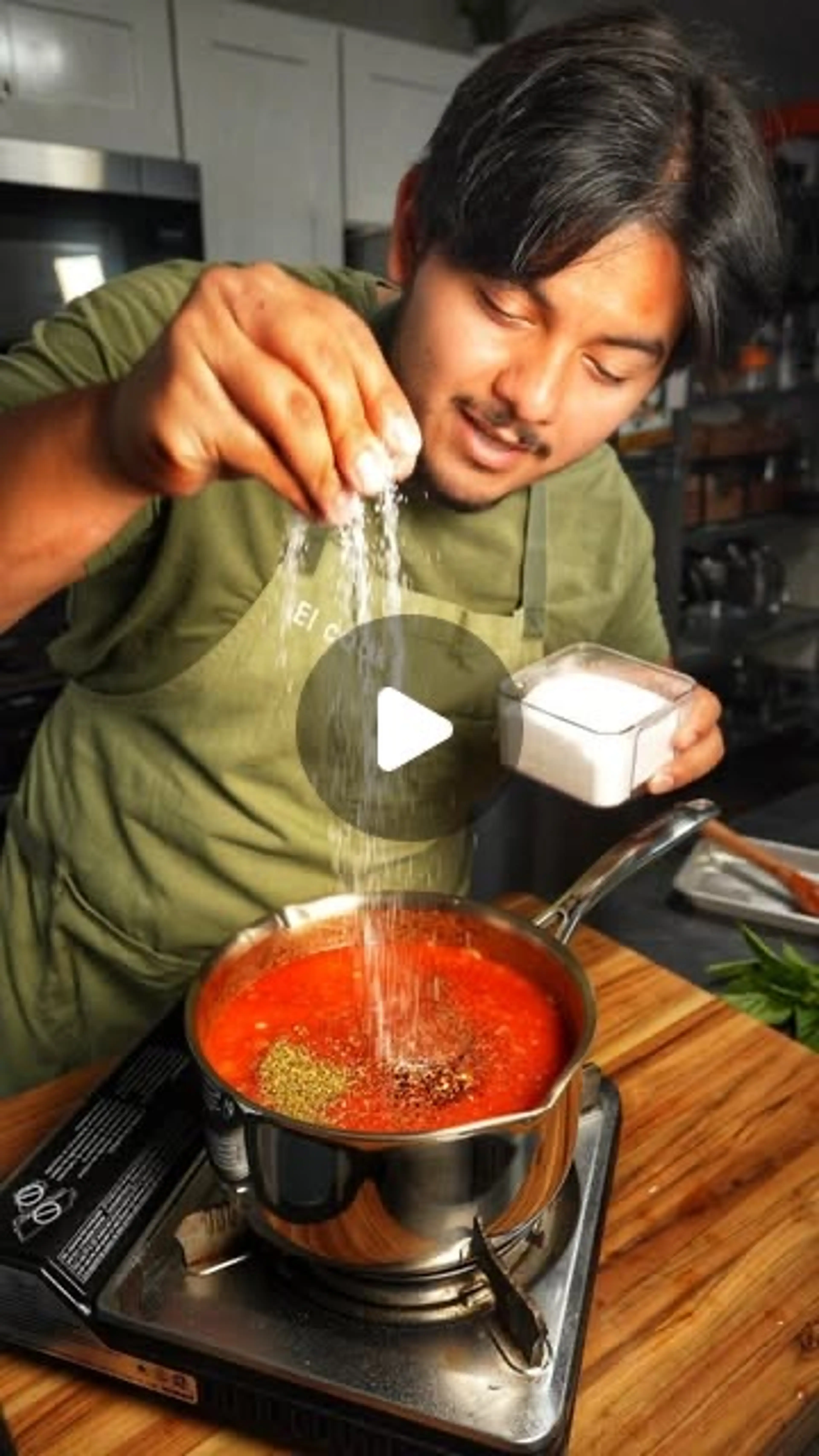 Marinara Sauce as Good as the Restaurant! Made Using Simple