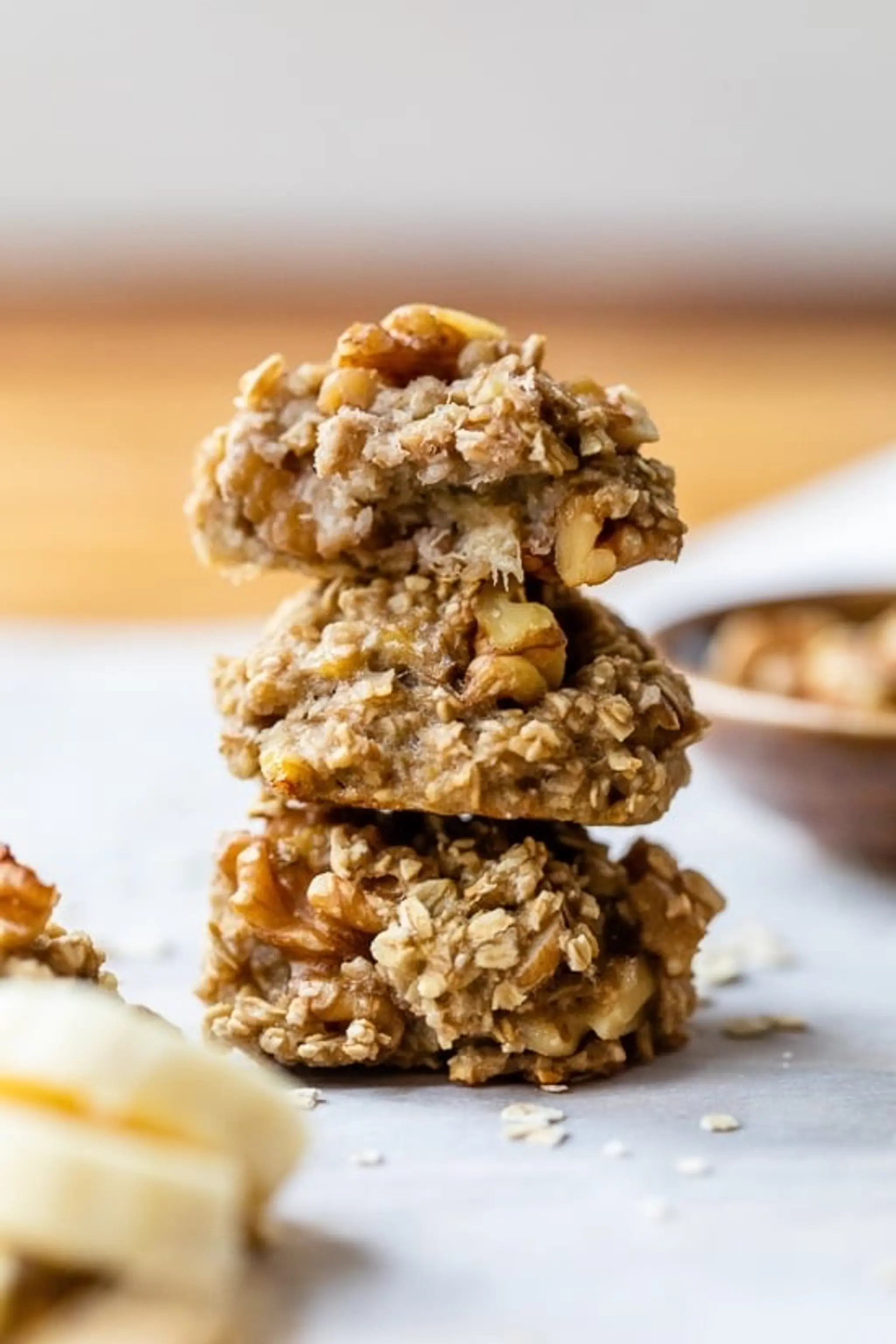 Healthy Banana Oatmeal Cookies