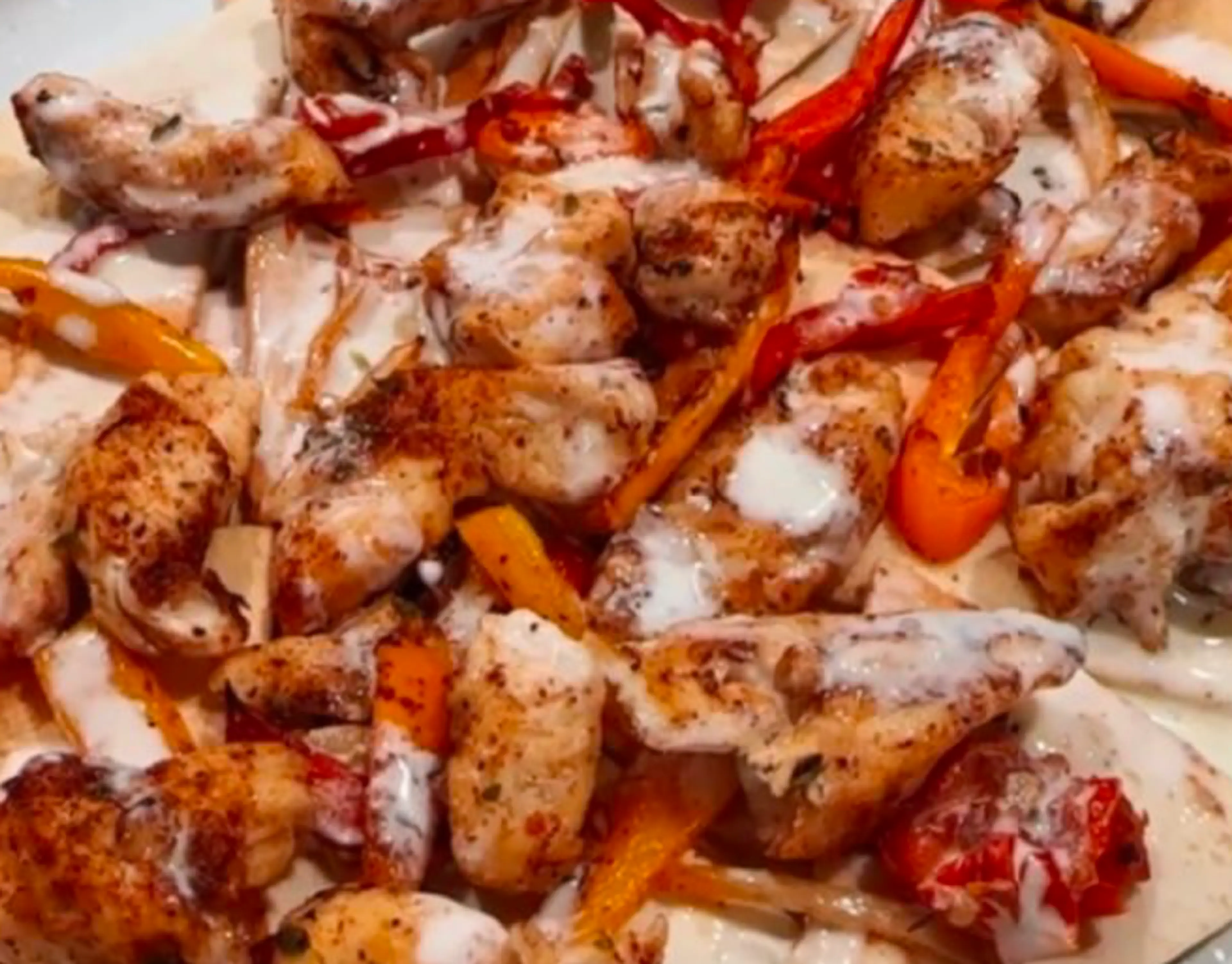 CHICKEN FAJITA NACHOS