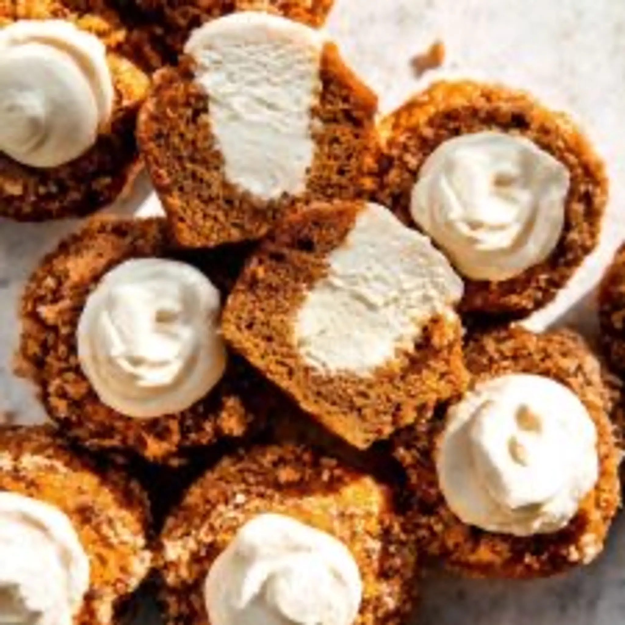 Pumpkin Muffins with Maple Cream Cheese Filling