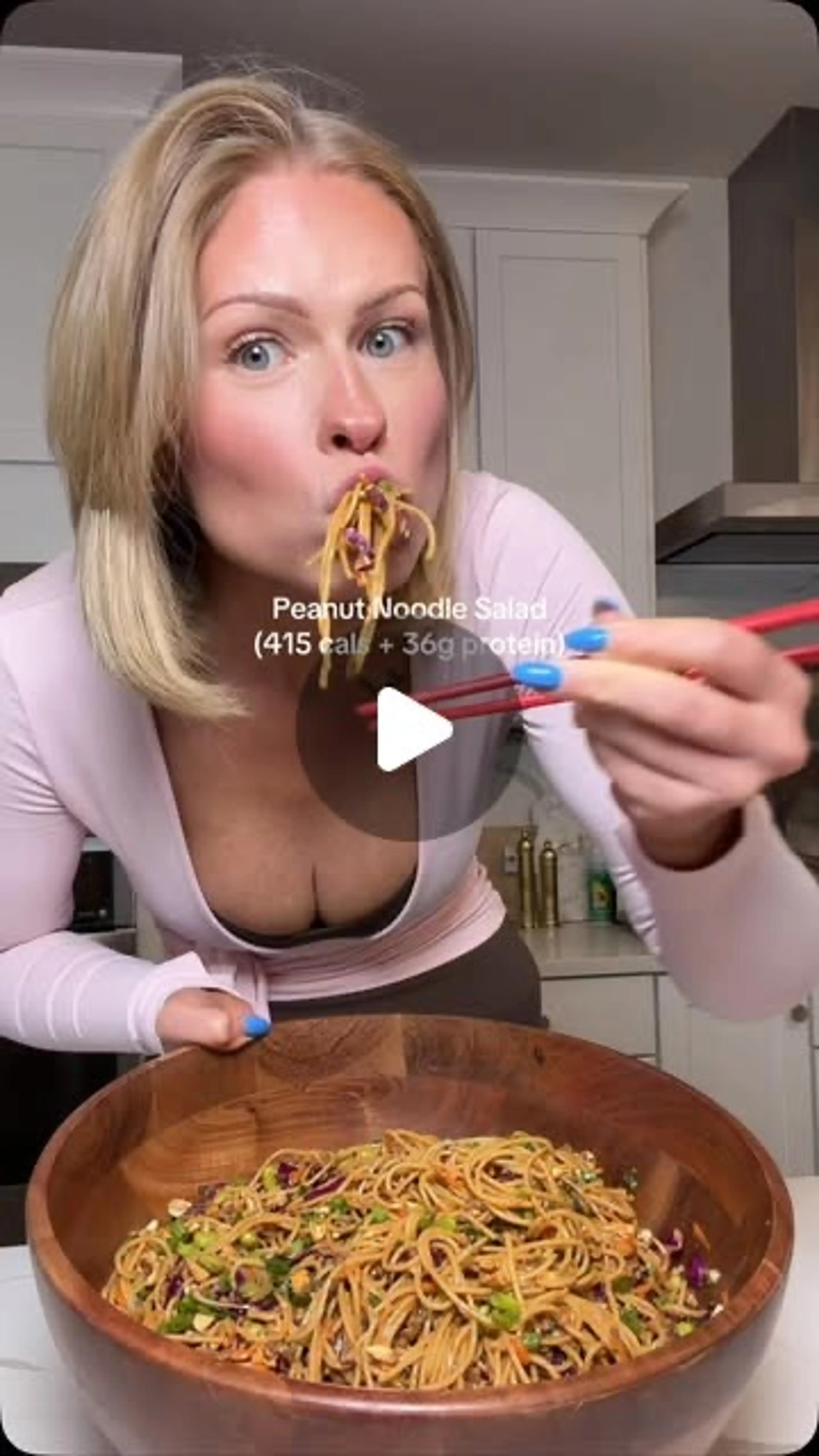 Peanut Noodle Salad (415 Cals + 36g Protein)🥜 This Recipe M