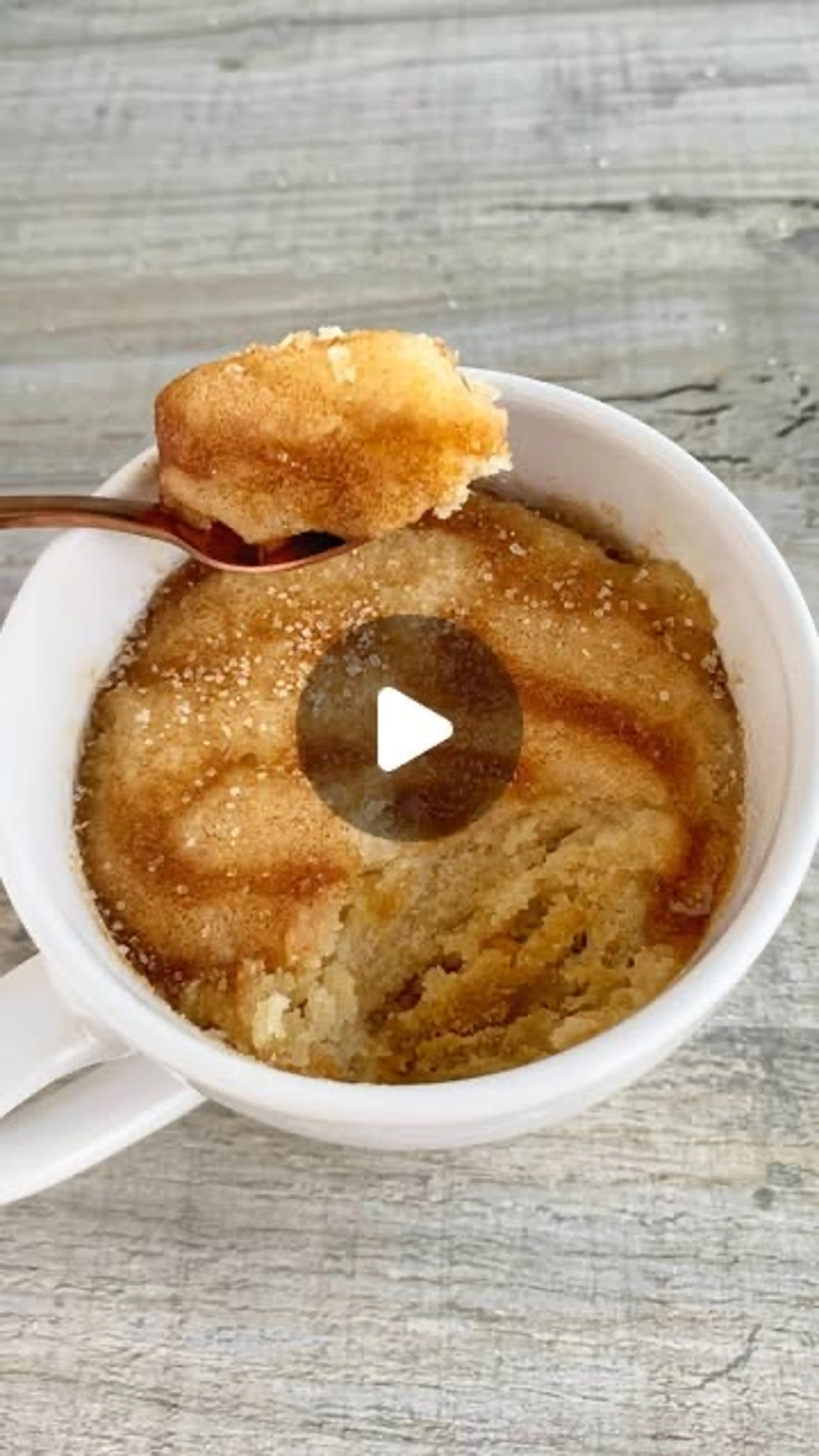 Cinnamon Roll Mug Cake
