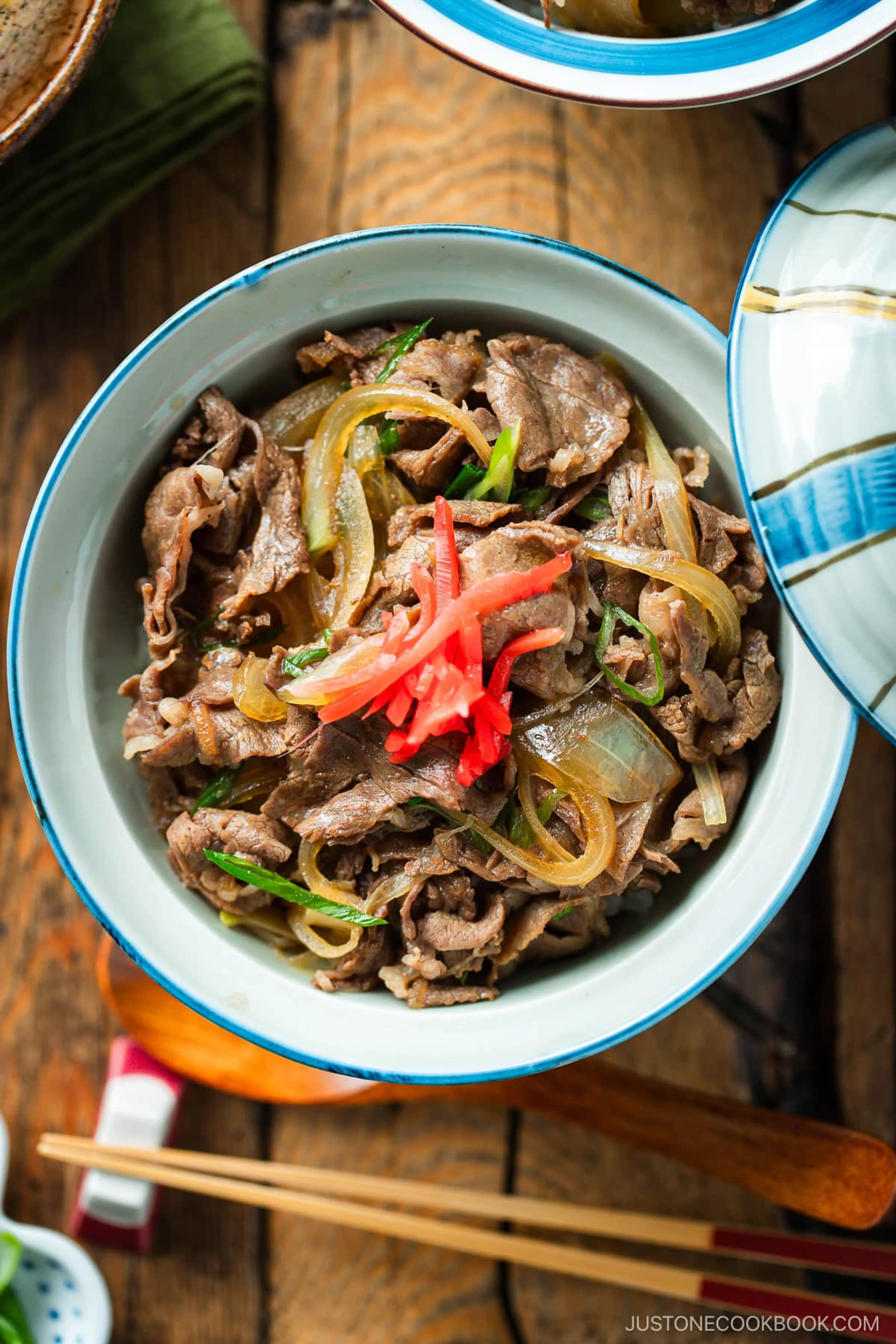Gyudon (牛丼)
