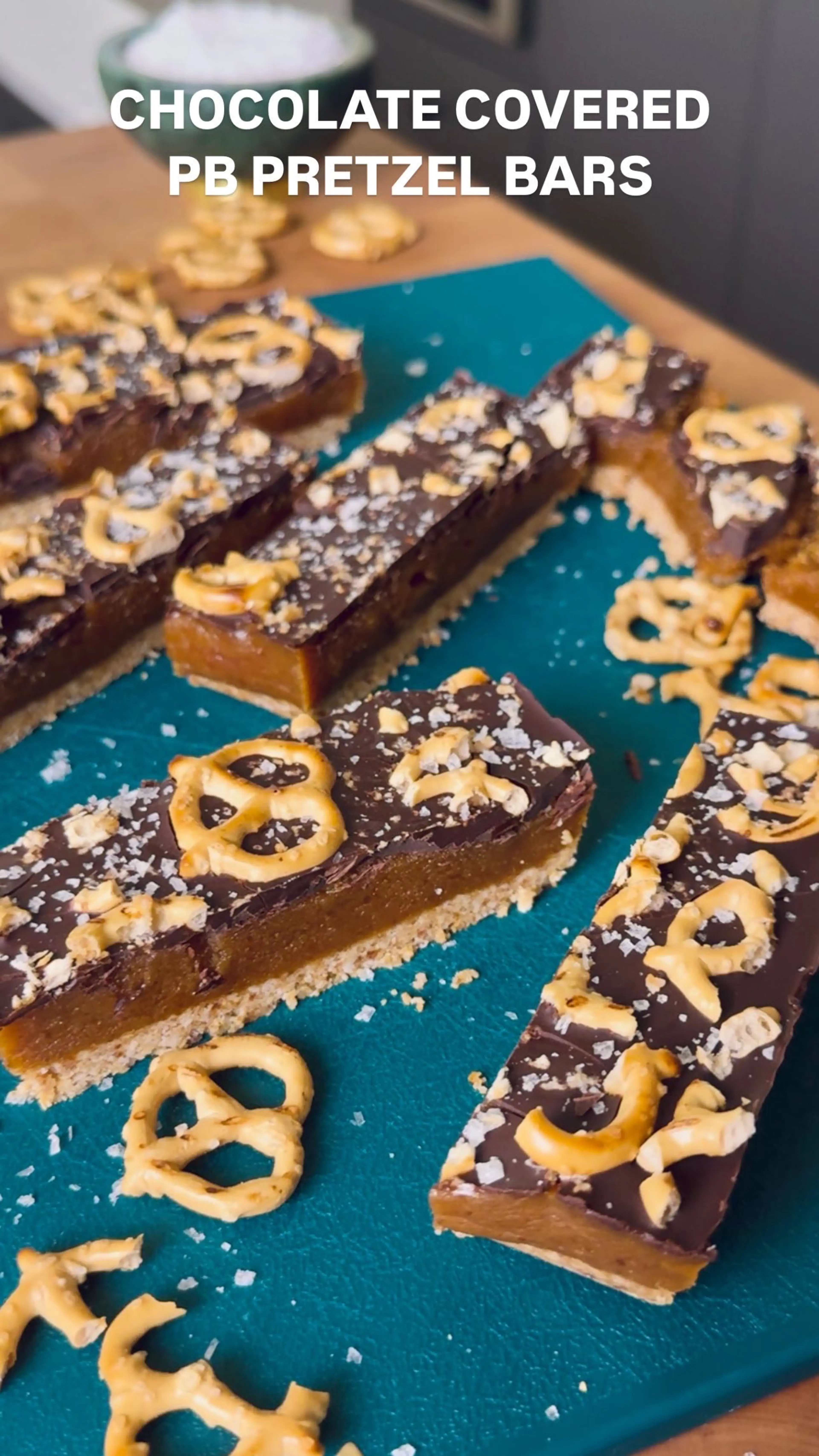 Chocolate-covered Peanut Butter Pretzel Bars