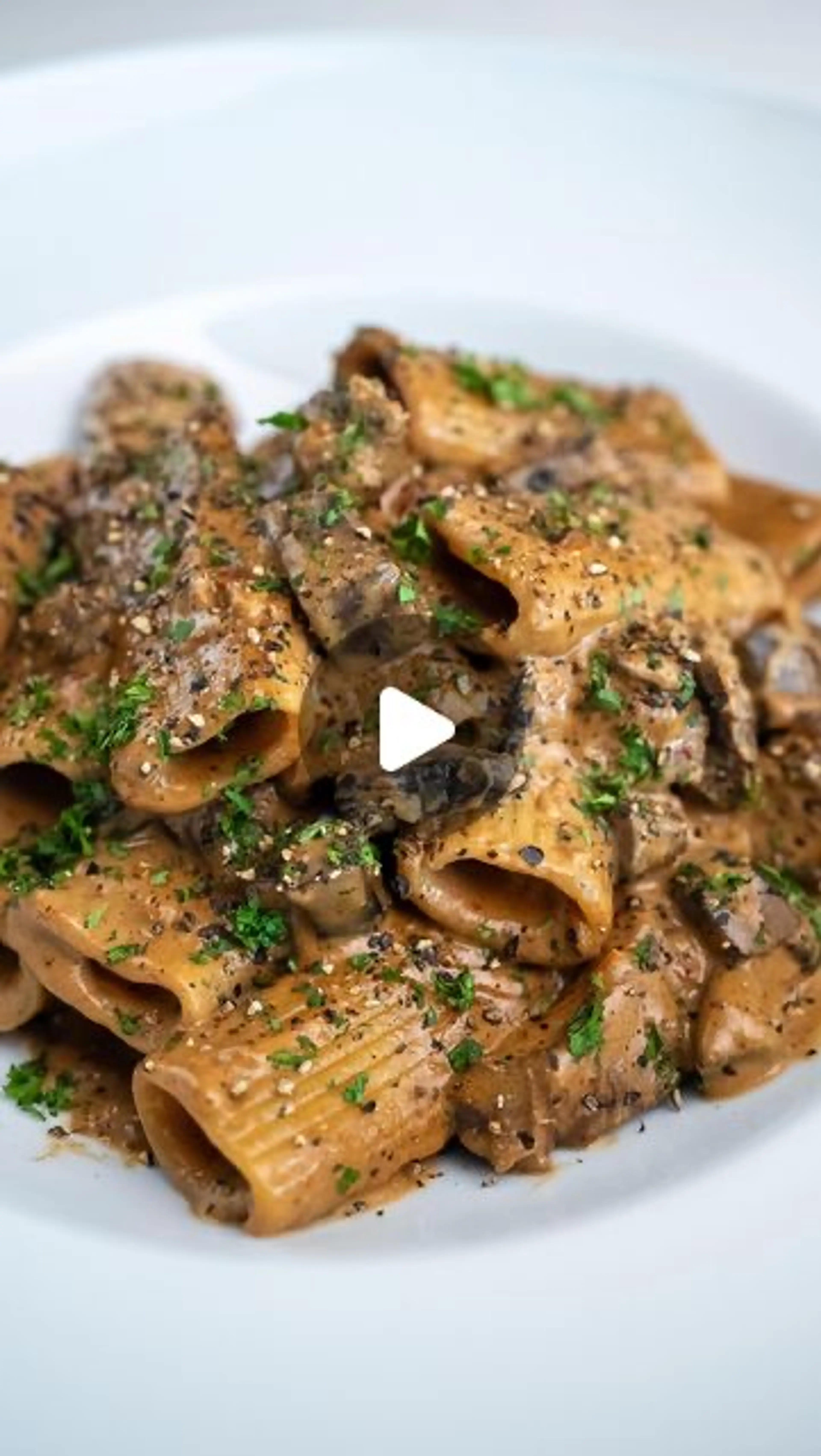 Creamy Steak and Mushroom Rigatoni
