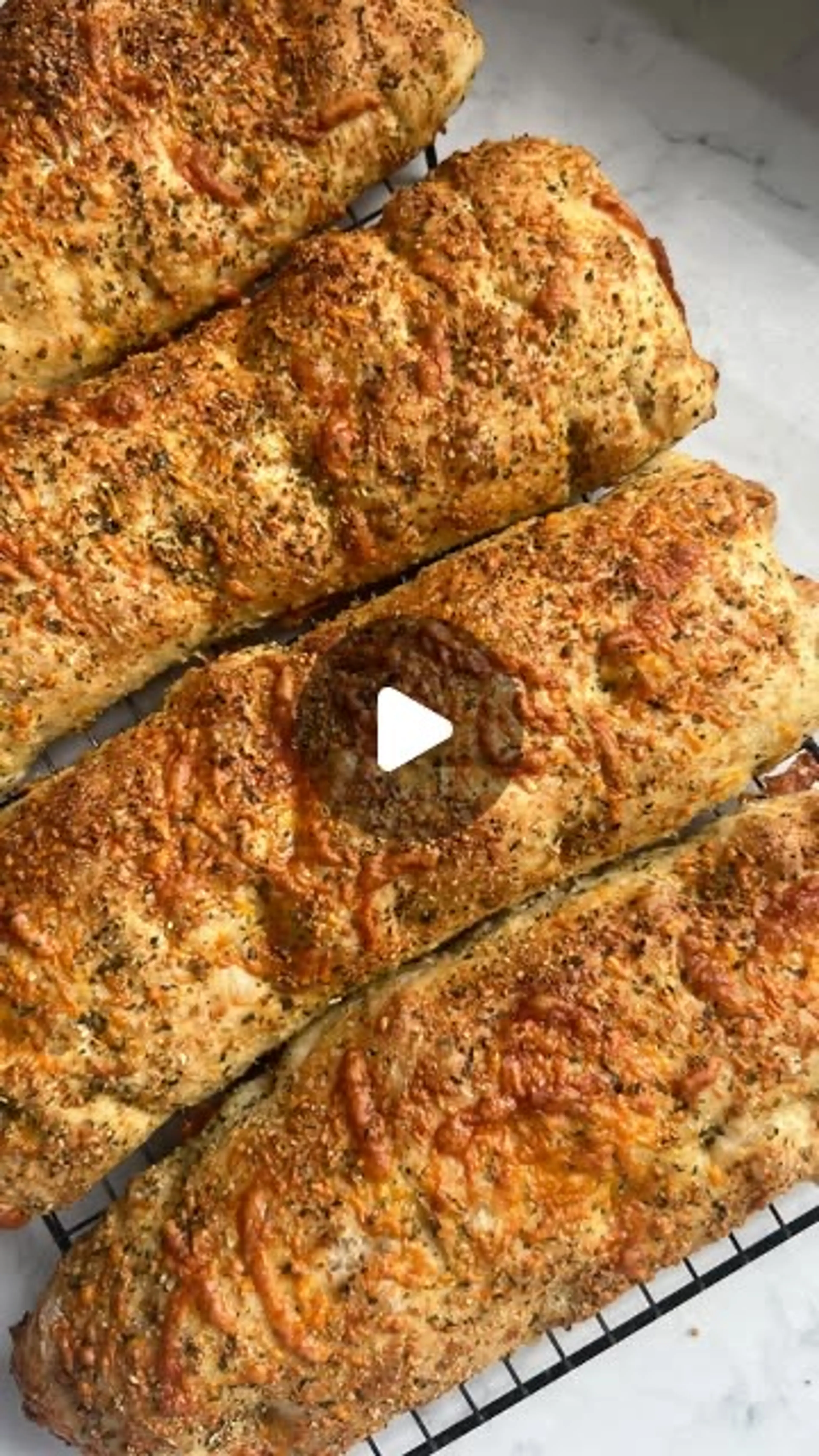 Italian Herb & Cheese Sandwich Rolls