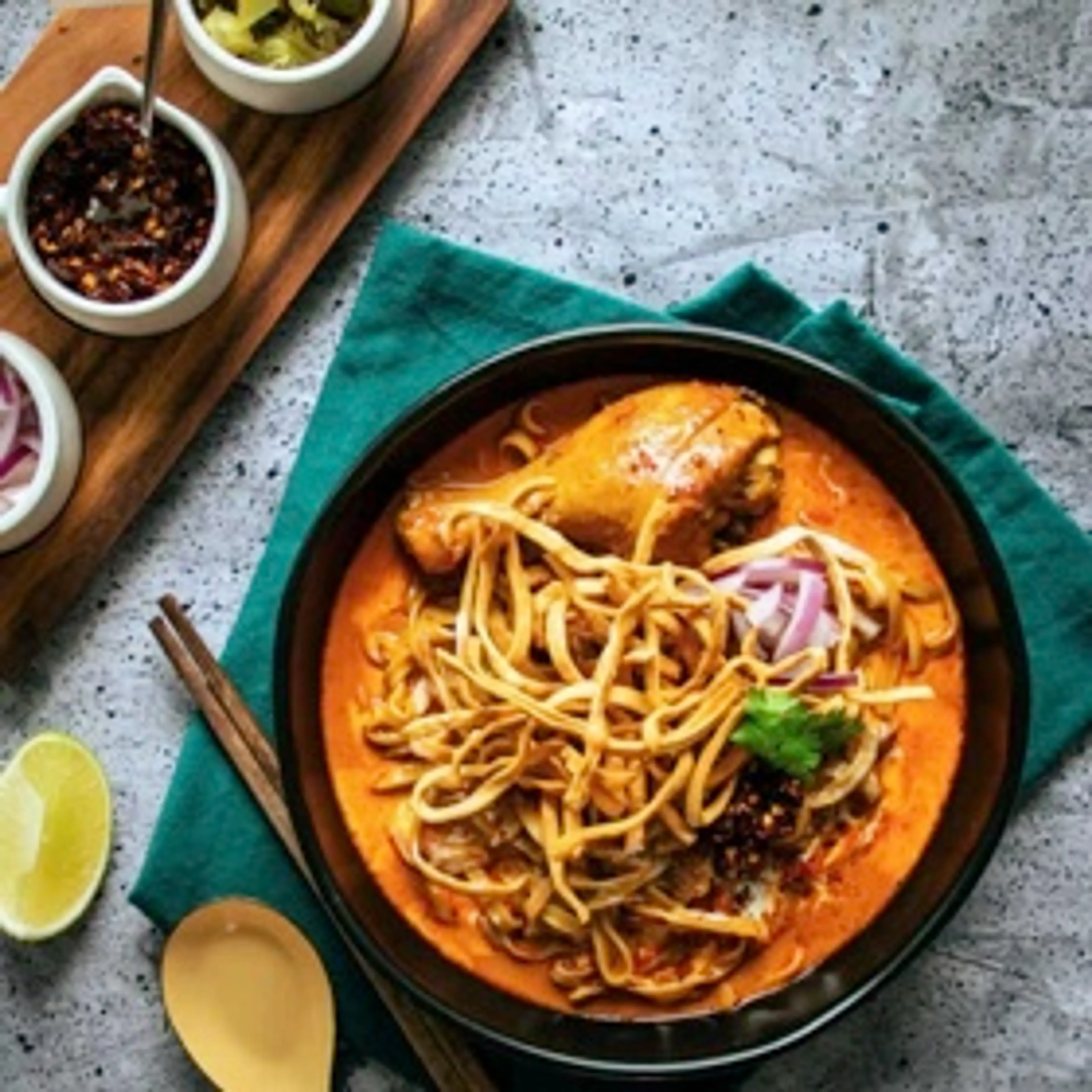 Khao Soi: Thai Curry Noodle Soup