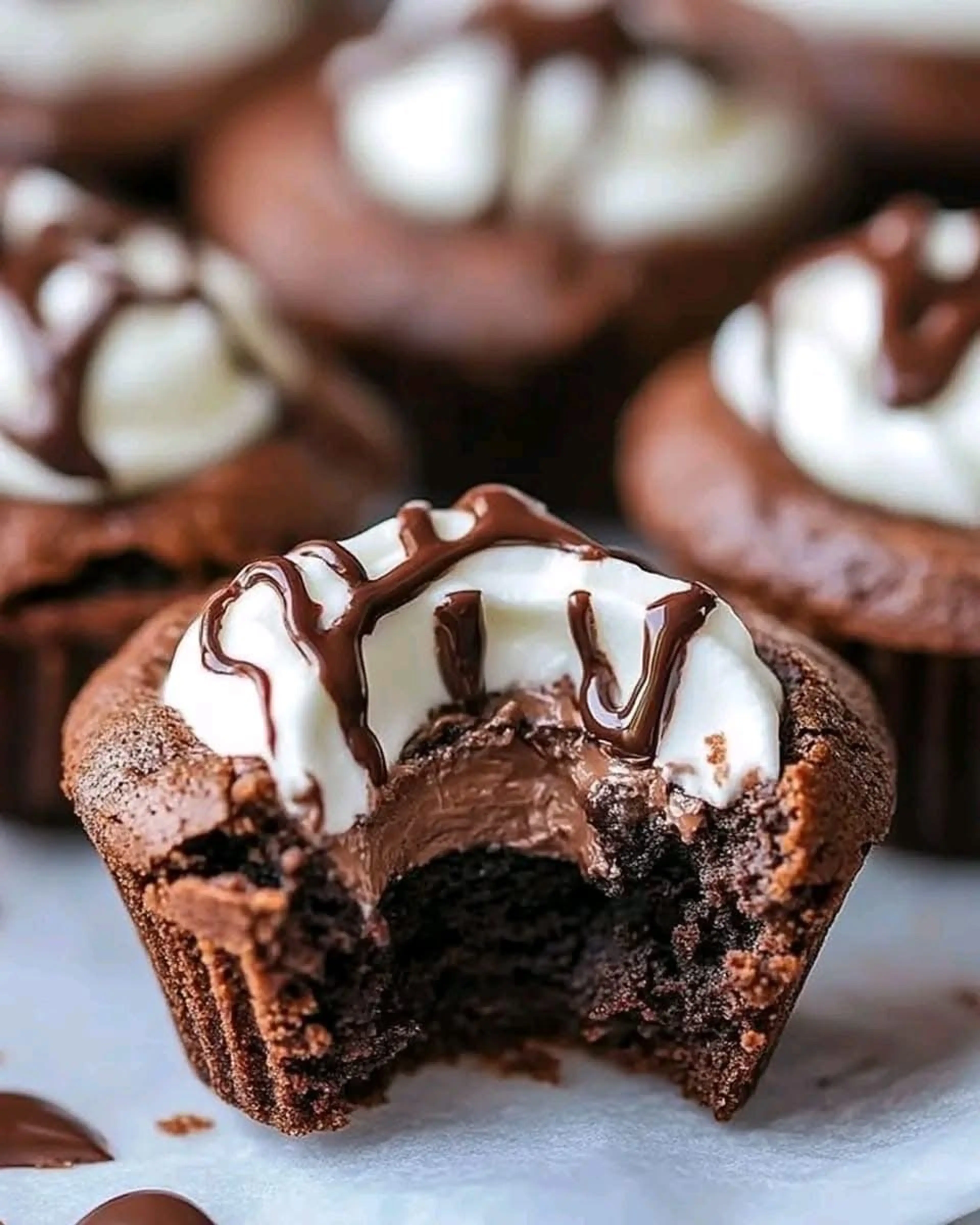 Baileys Chocolate Mousse Cookie Cups