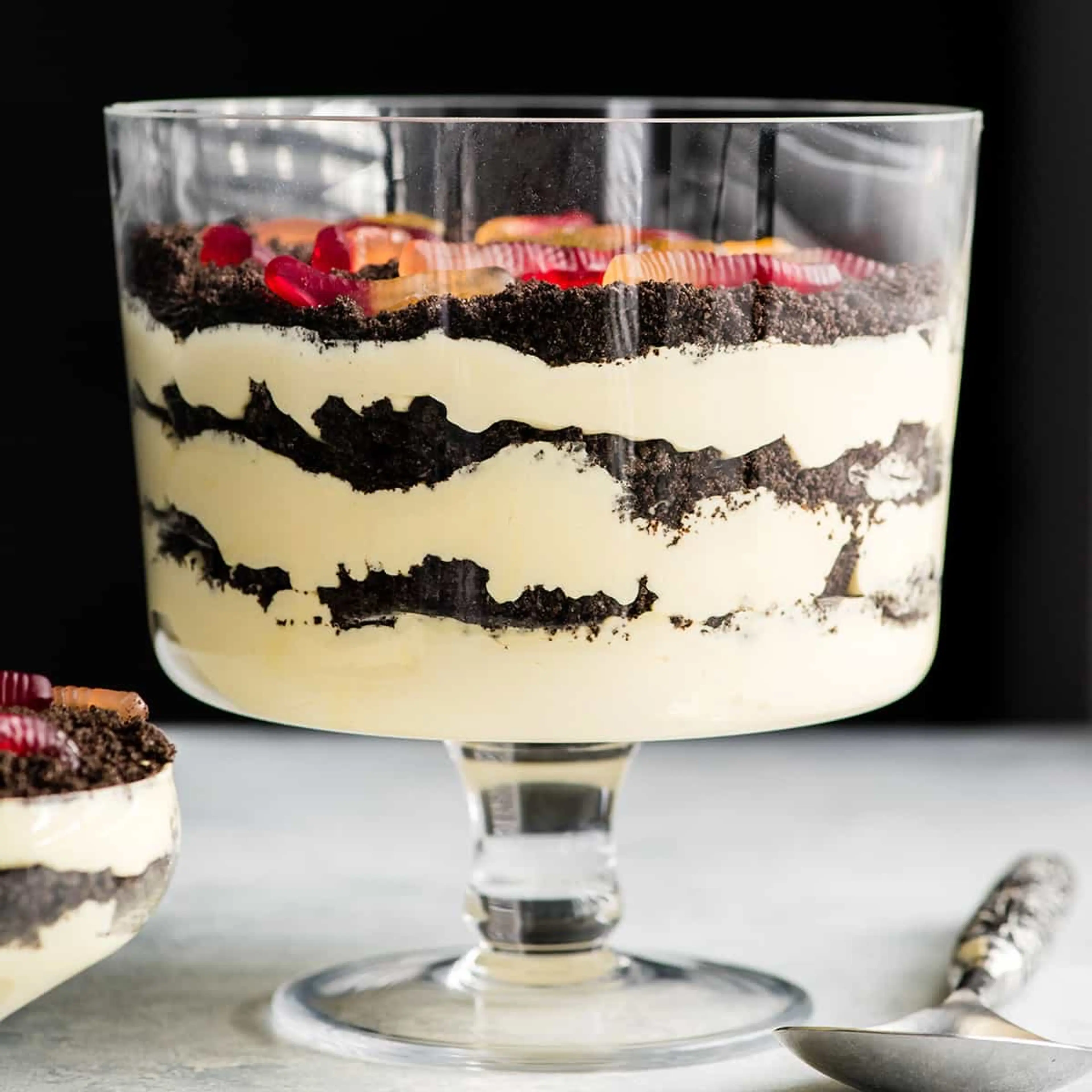 Best Oreo Dirt Cake Recipe (Dirt Pudding)