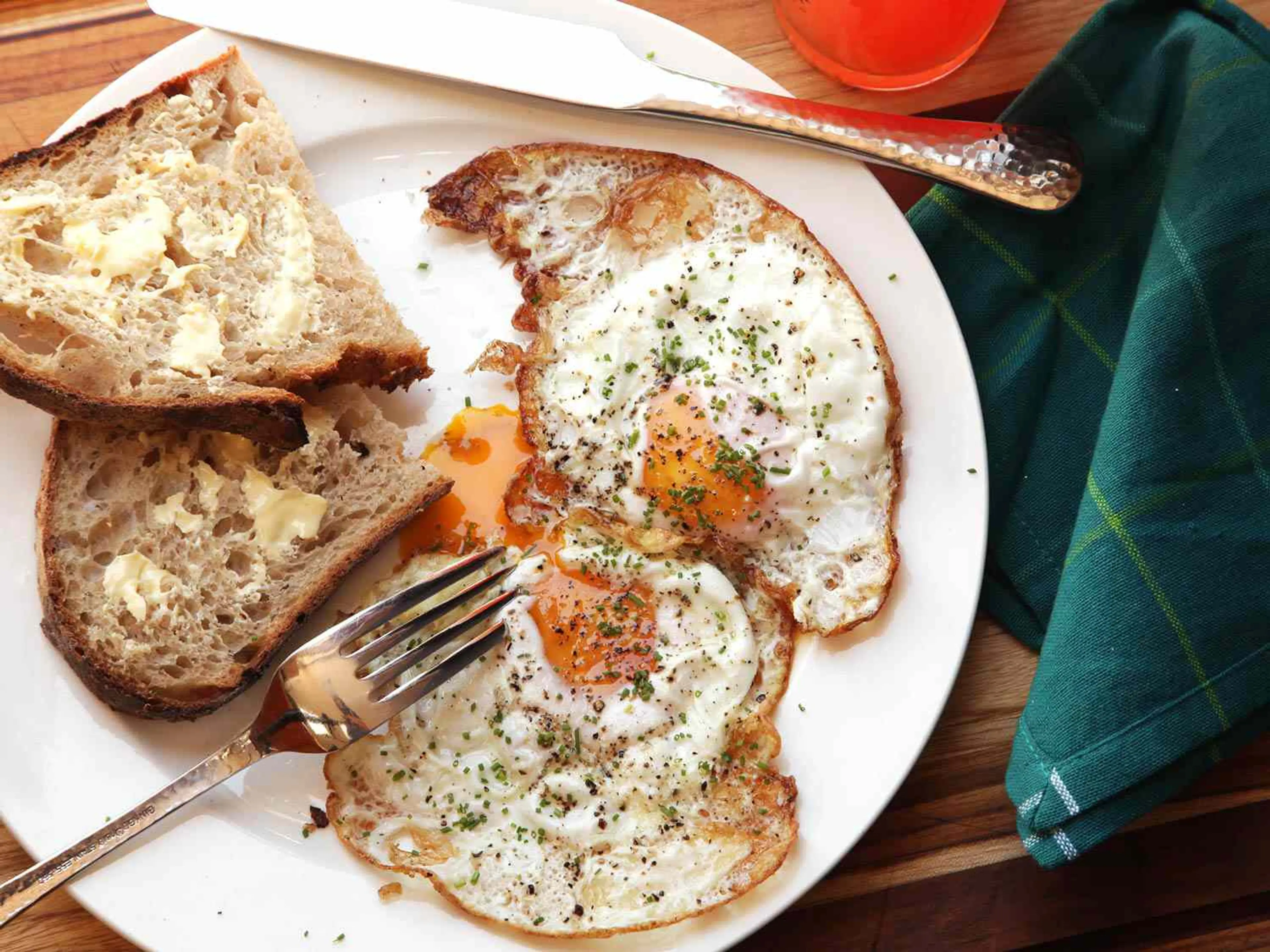 Crispy Fried Eggs Recipe