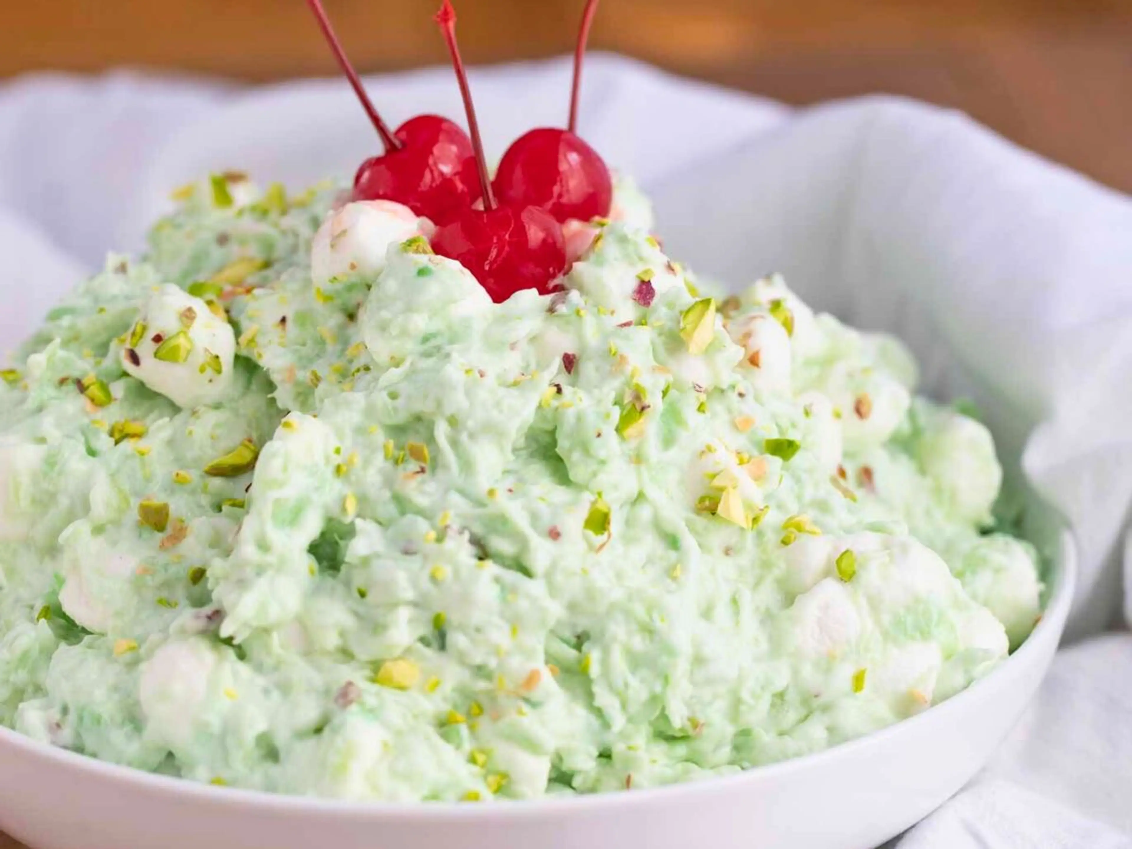 Watergate Salad (Pistachio Delight)